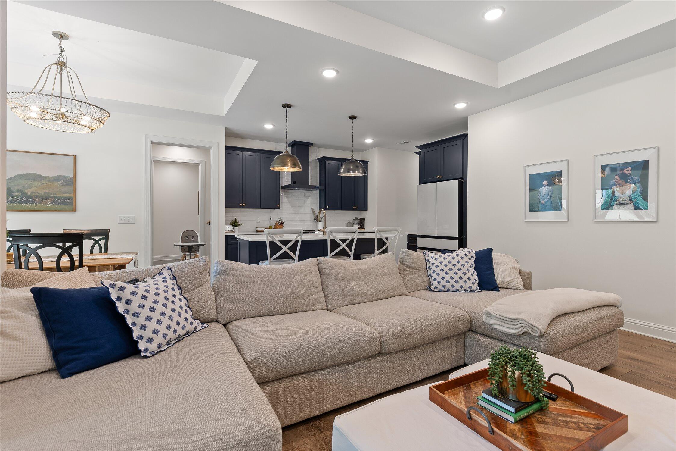 7505 Island Manor Drive