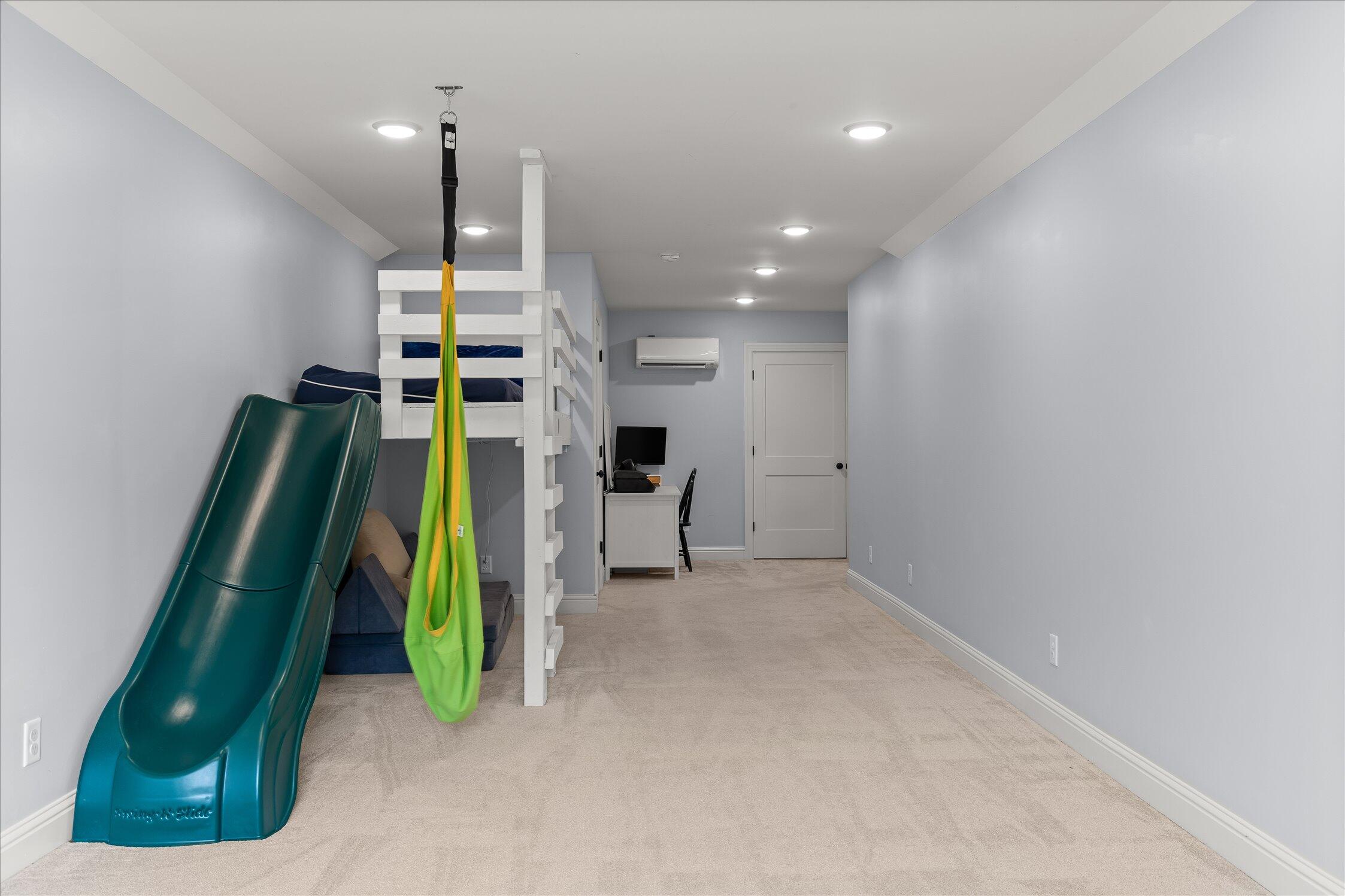 7505 Island Manor Drive