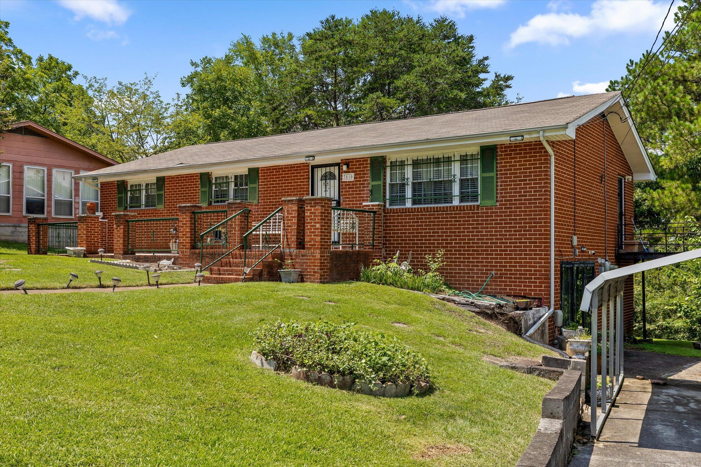 7810 Holiday Hills Circle