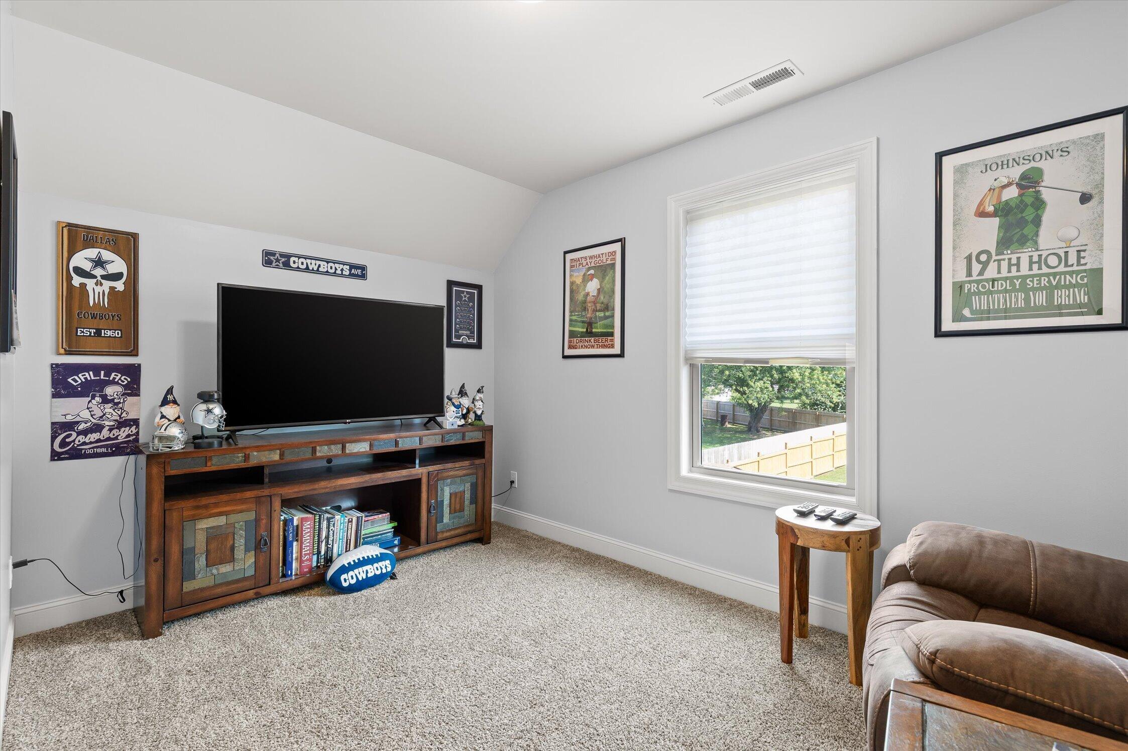 5979 Winding Lane