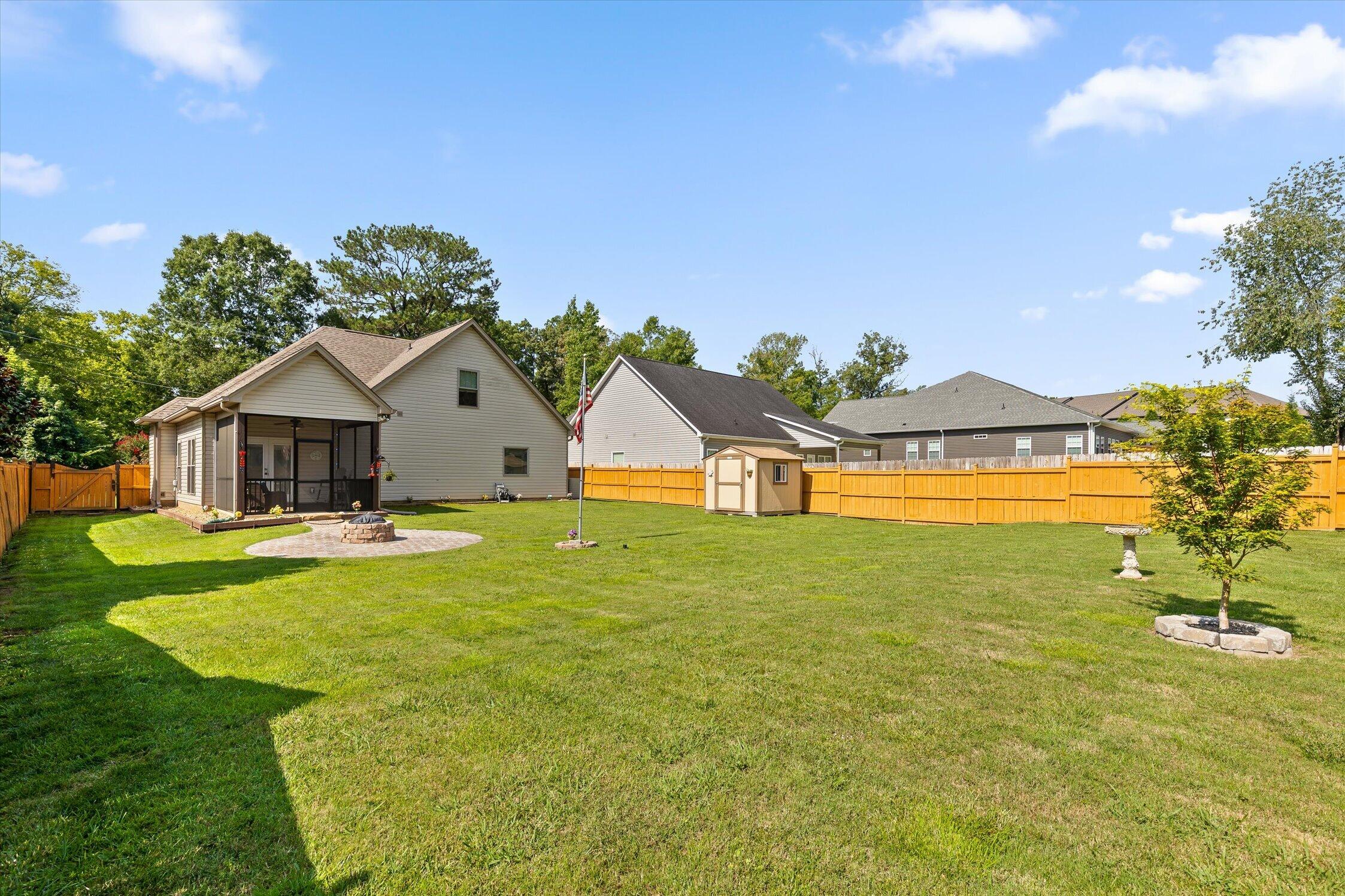 5979 Winding Lane