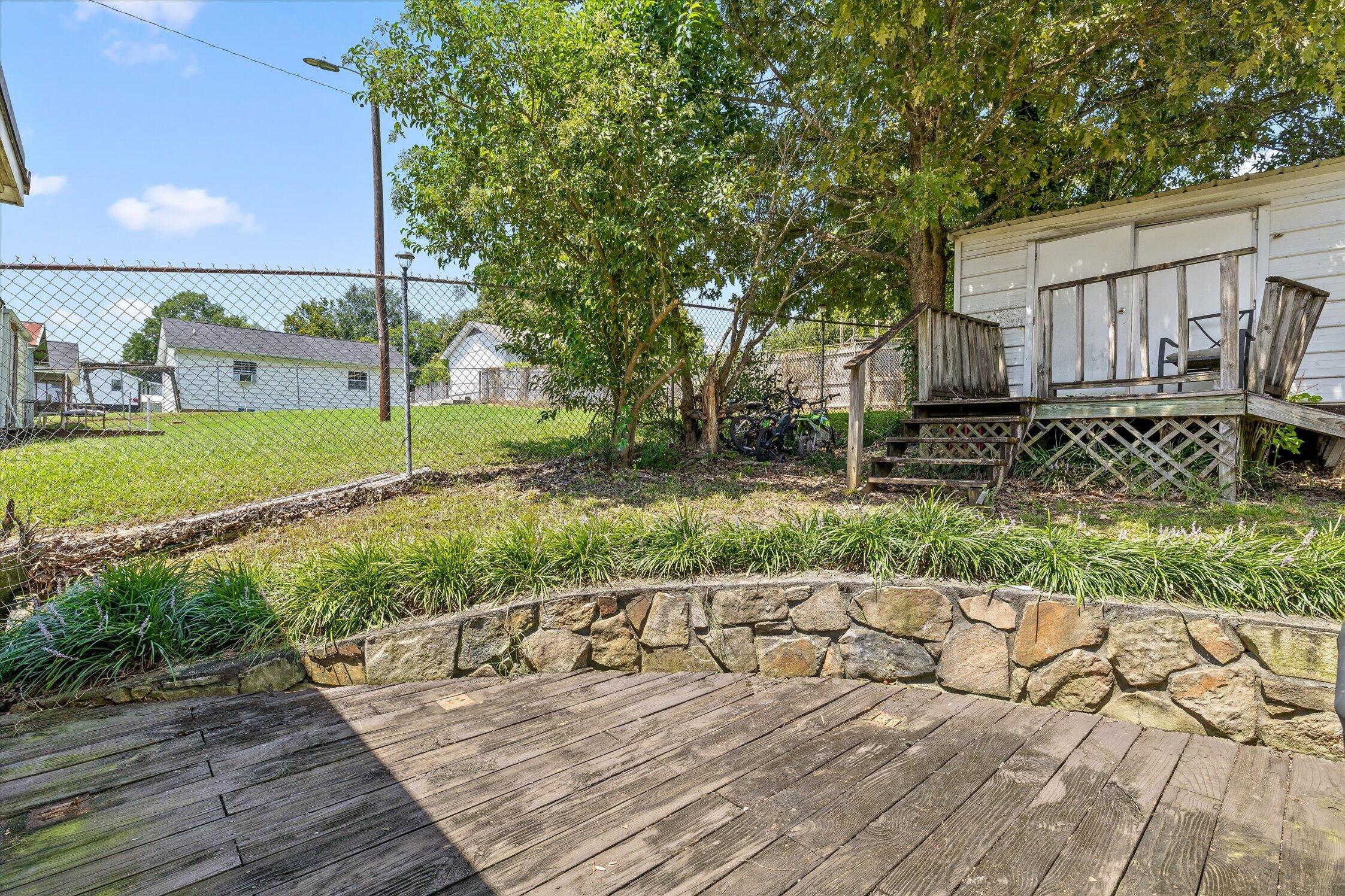 5225 State Line Road