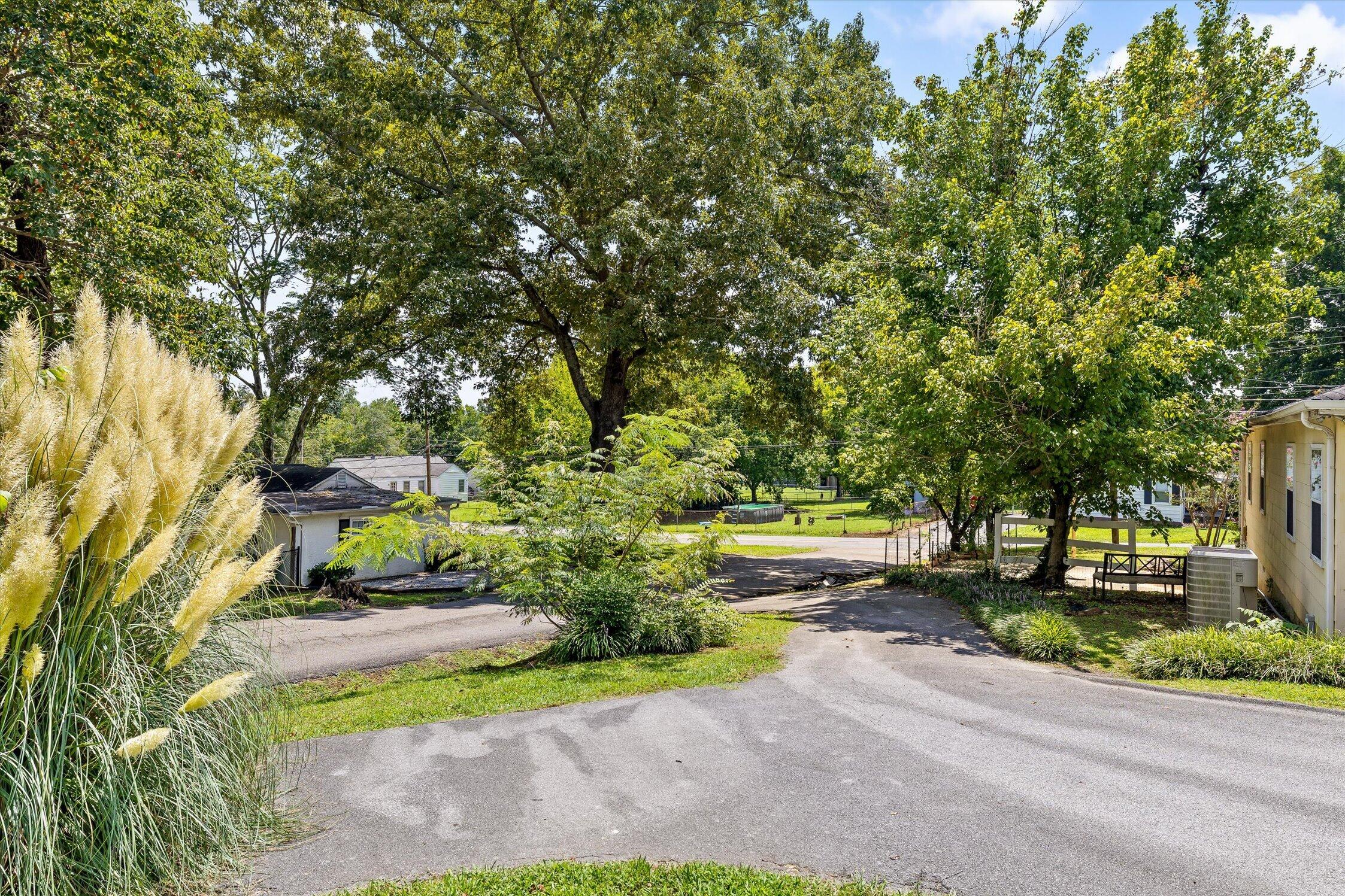 5225 State Line Road