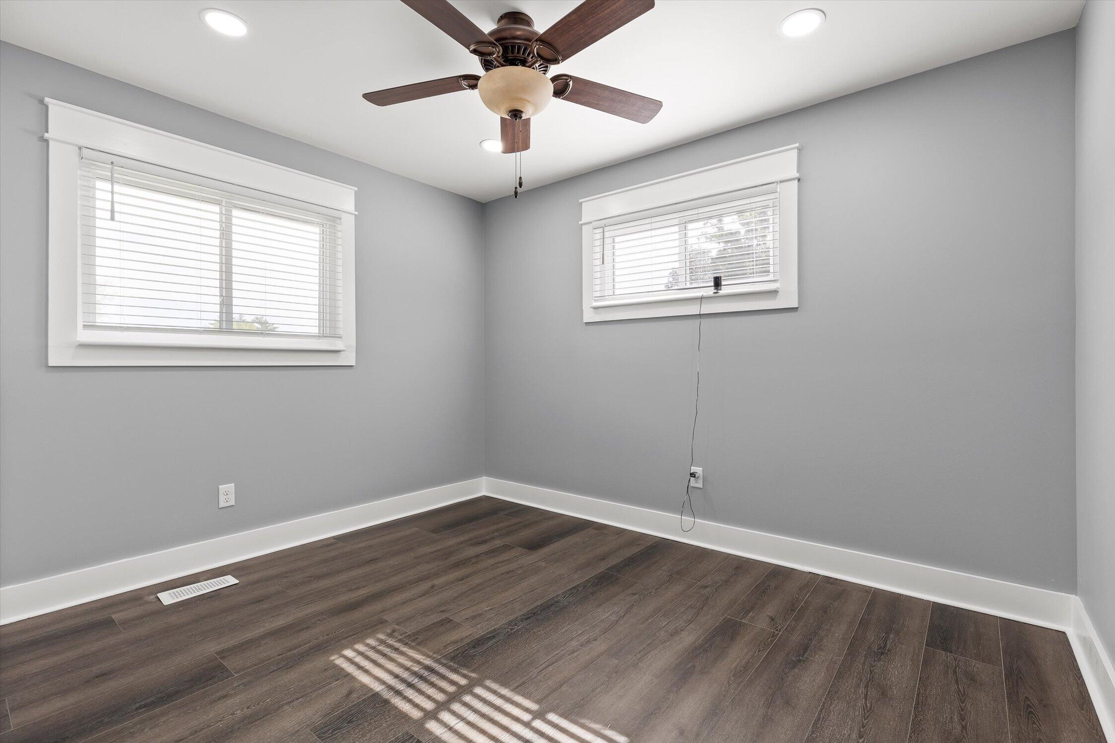 2900 Siener Lane