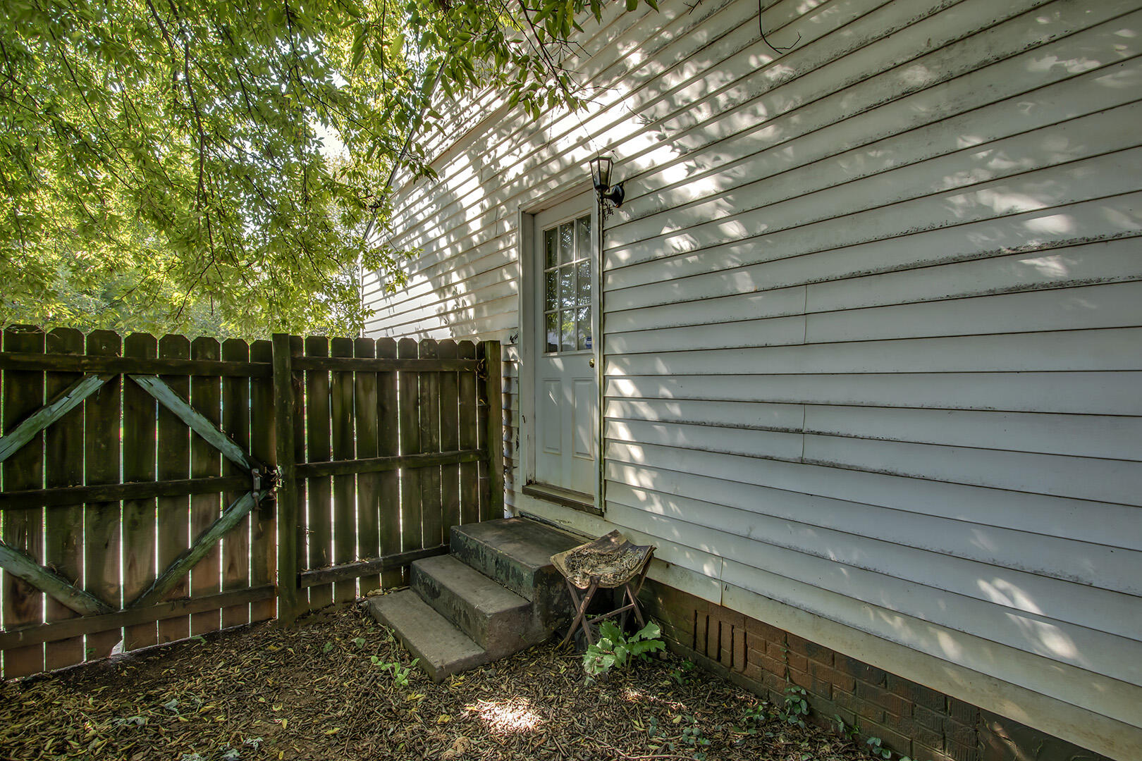 2327 Grove Street