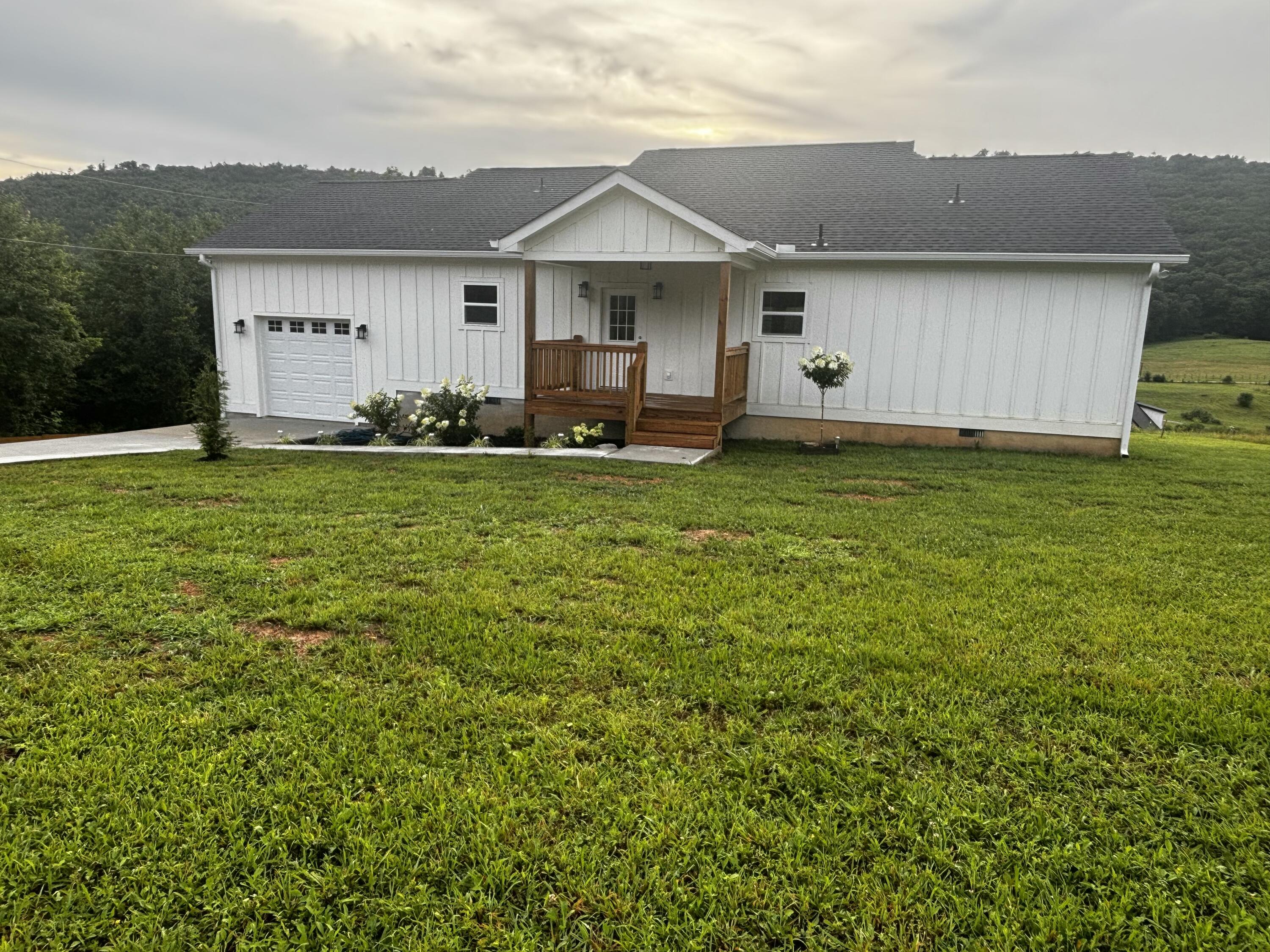133 N Knobby Road