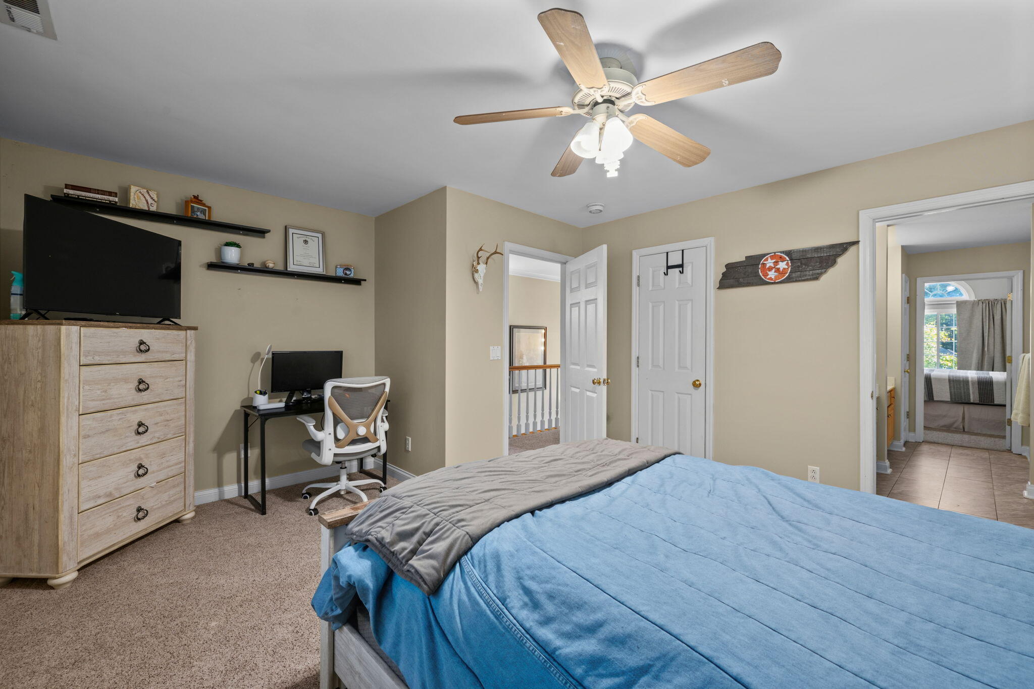 1057 Harbor Crest Drive