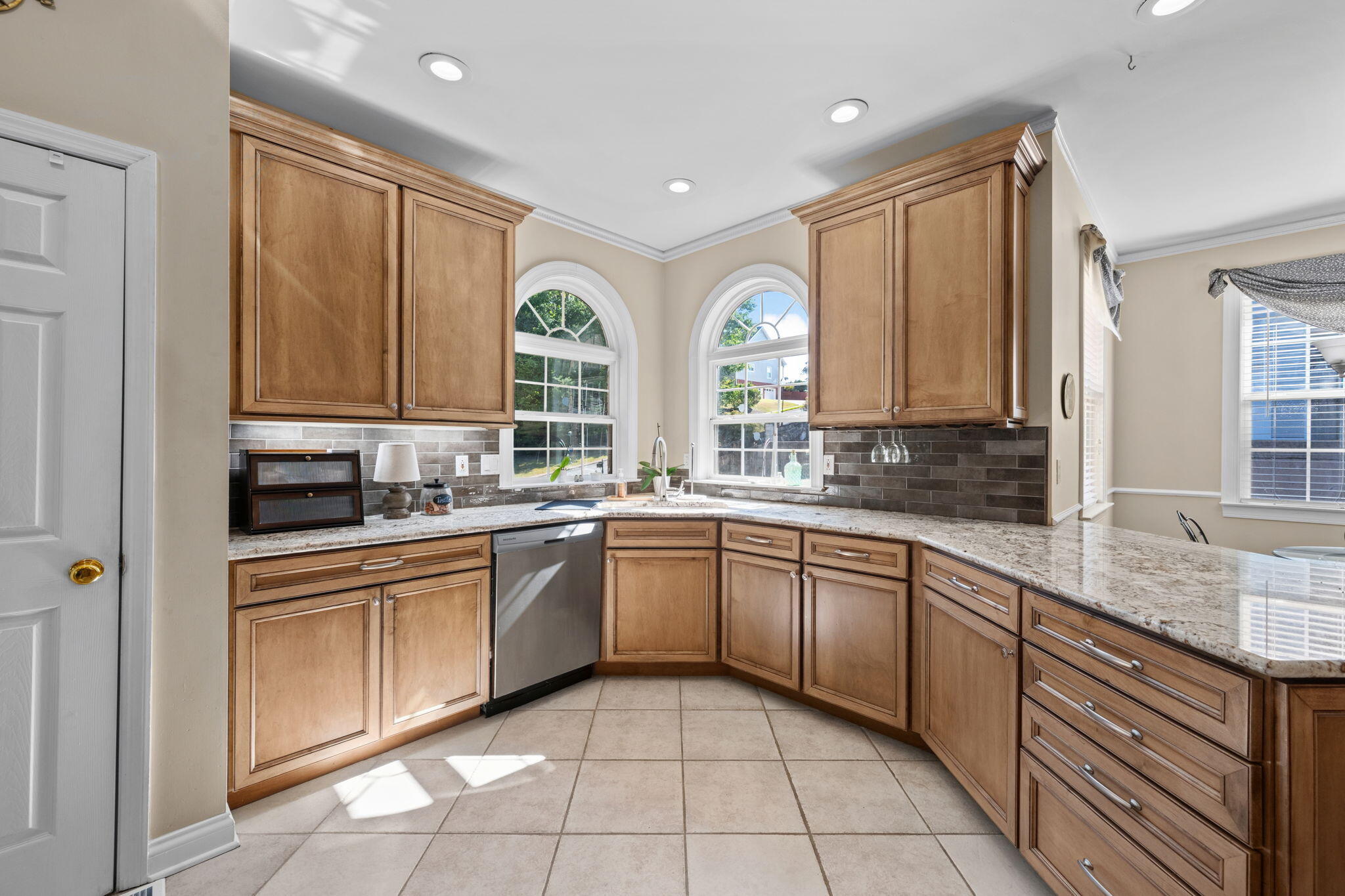 1057 Harbor Crest Drive