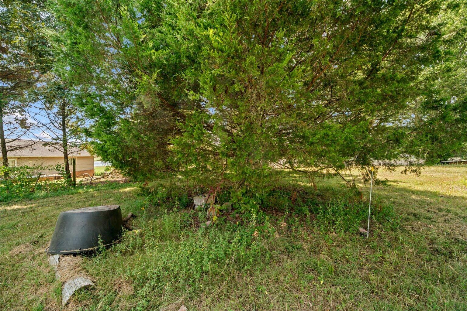 1506 Meadowlark Drive NE