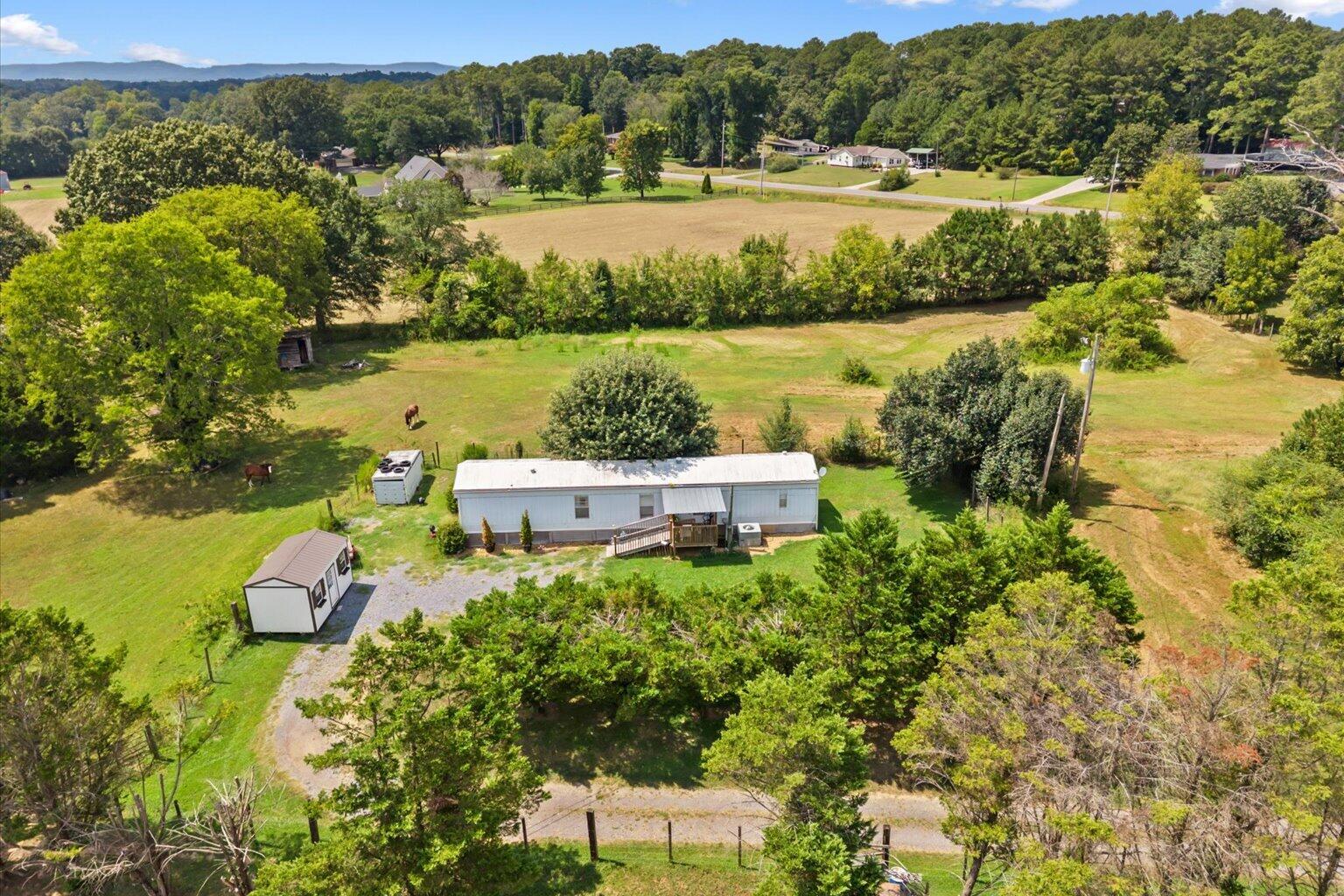 1506 Meadowlark Drive NE