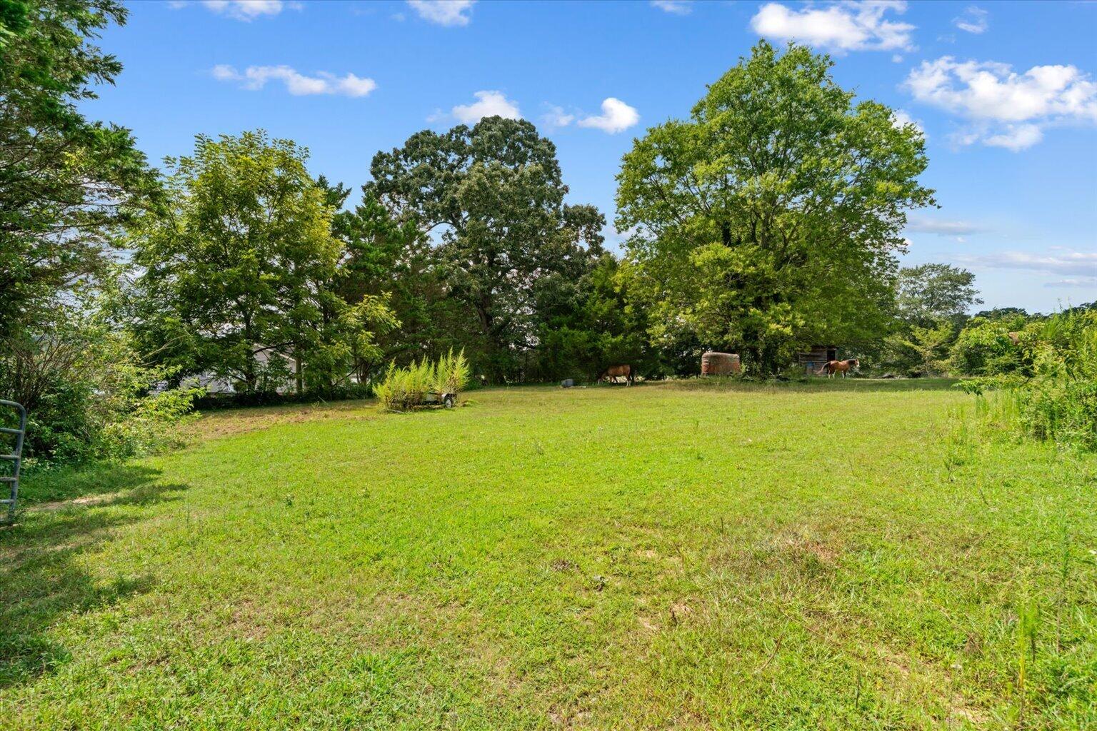 1506 Meadowlark Drive NE