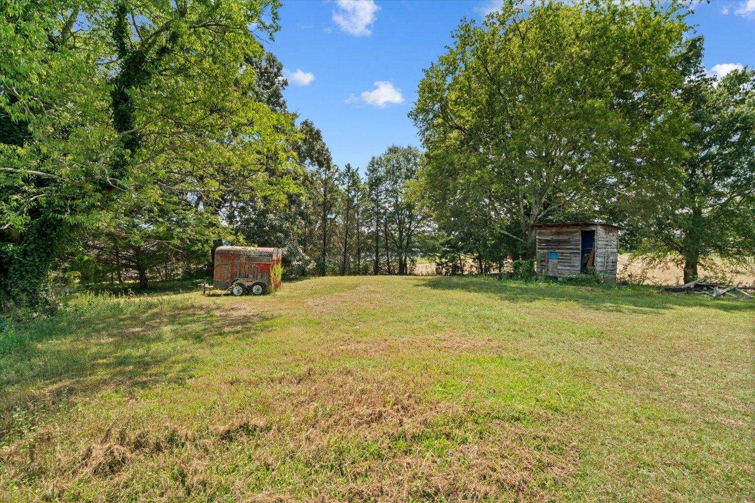 1506 Meadowlark Drive NE