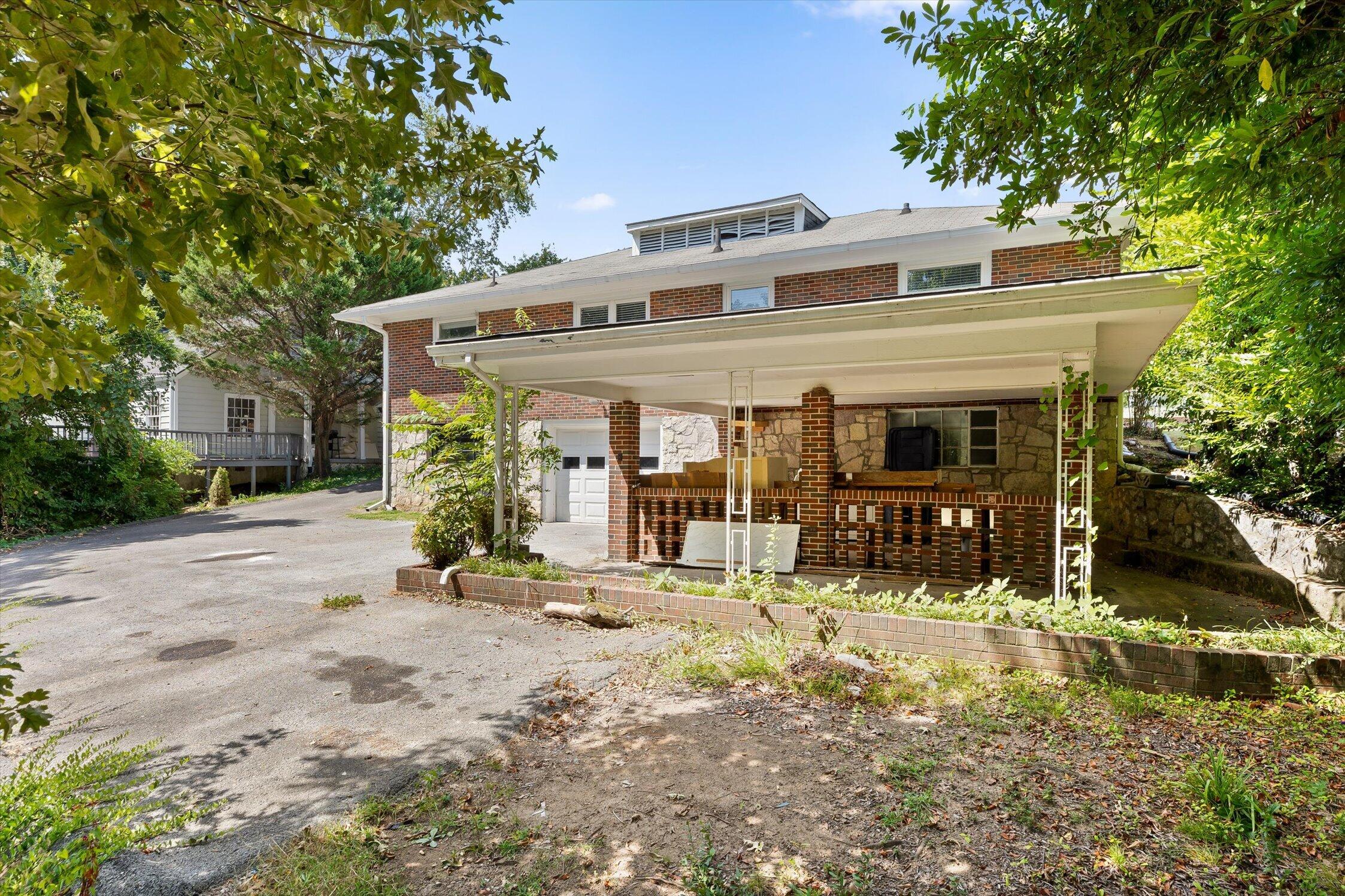 714 Belvoir Avenue