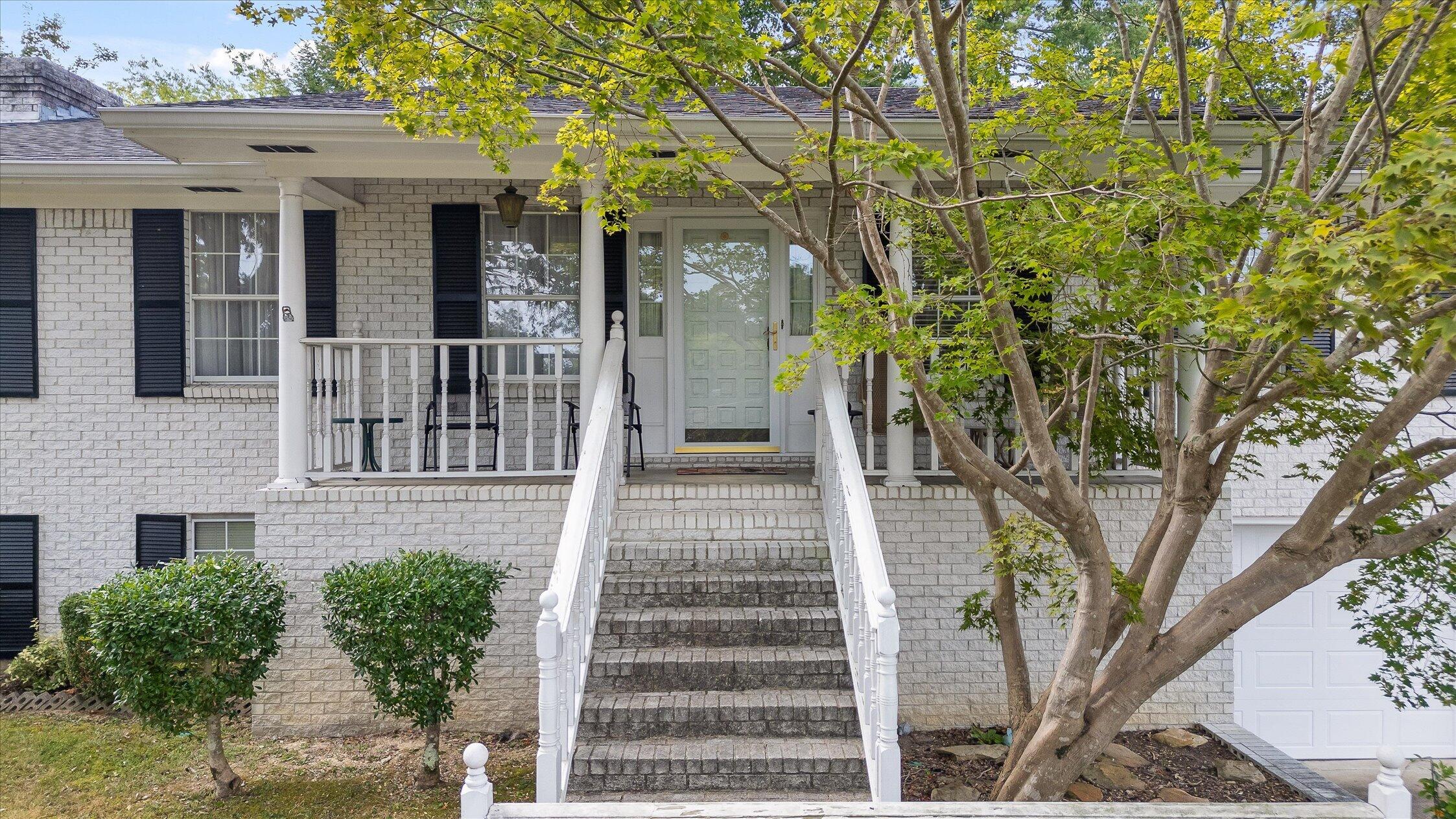 3710 Olmstead Drive