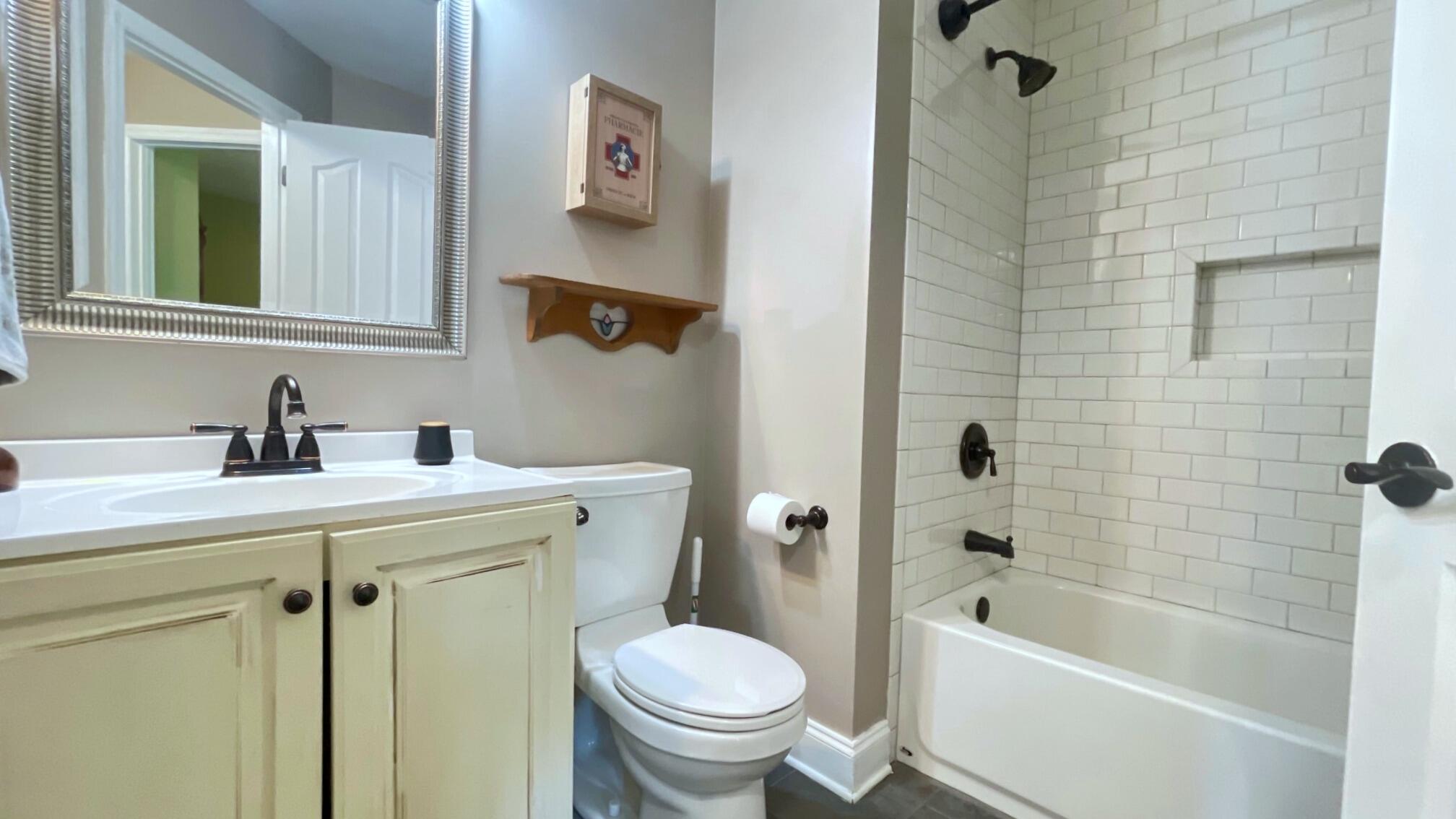 301 Hidden Oaks Drive