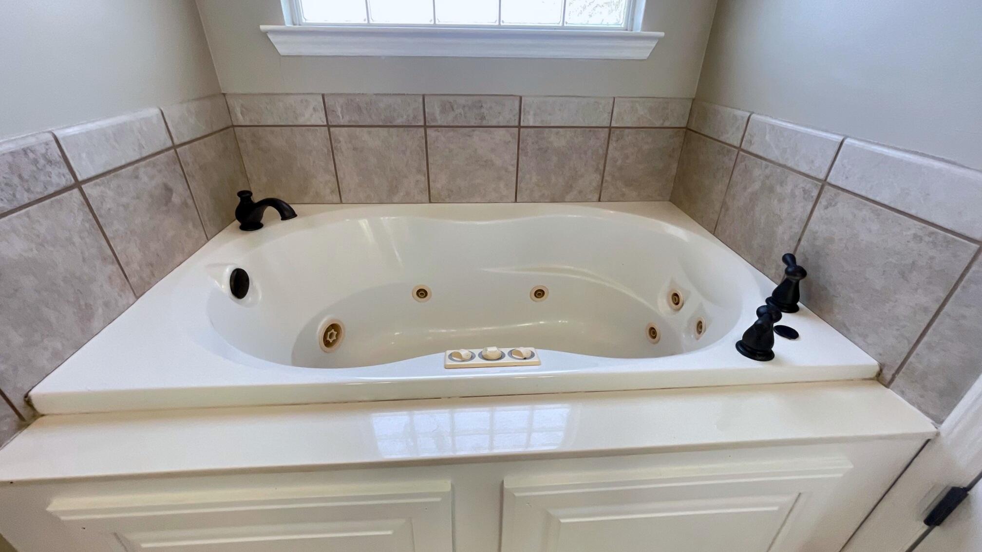 301 Hidden Oaks Drive