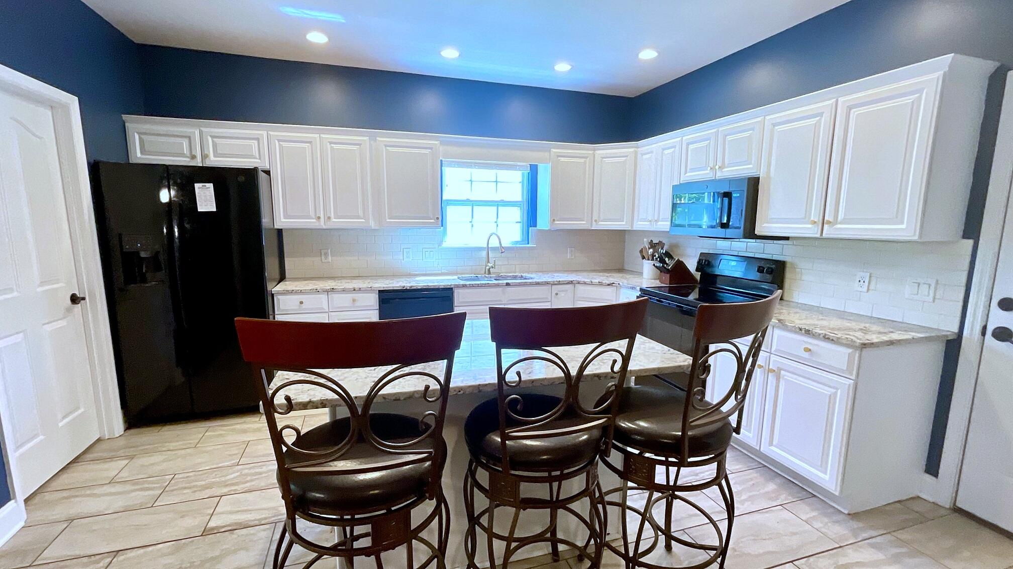 301 Hidden Oaks Drive