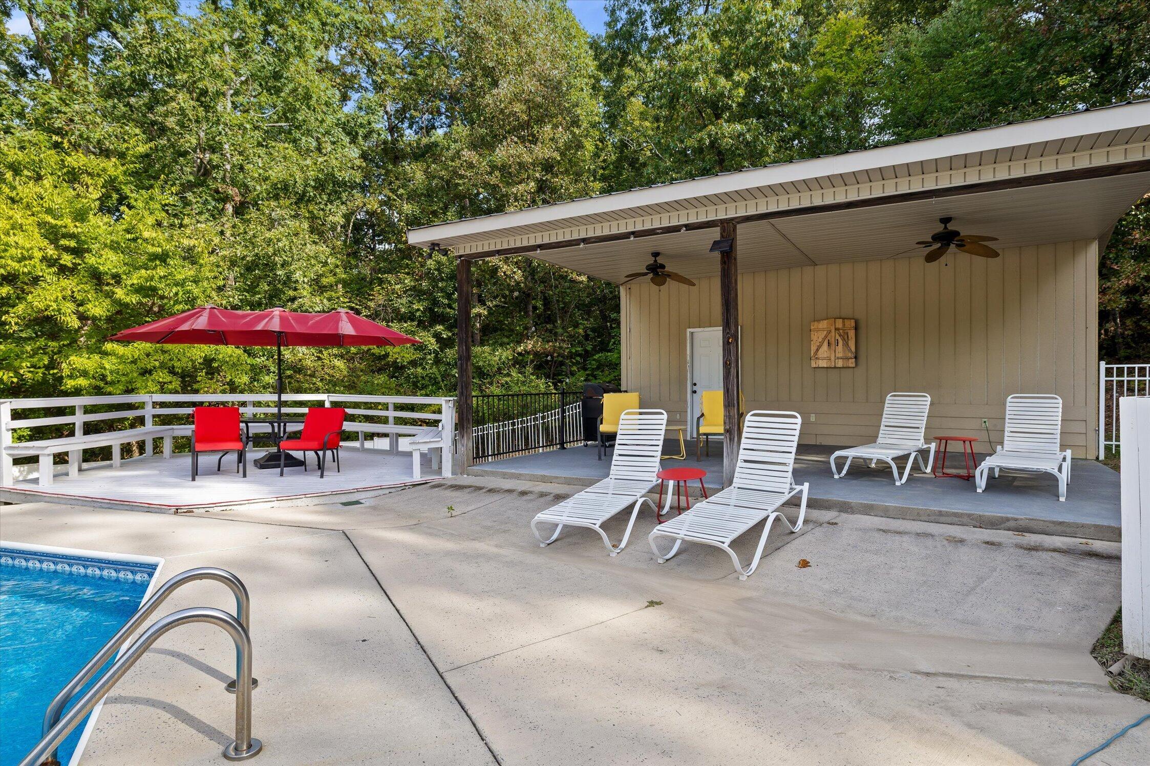 325 Battleview Drive