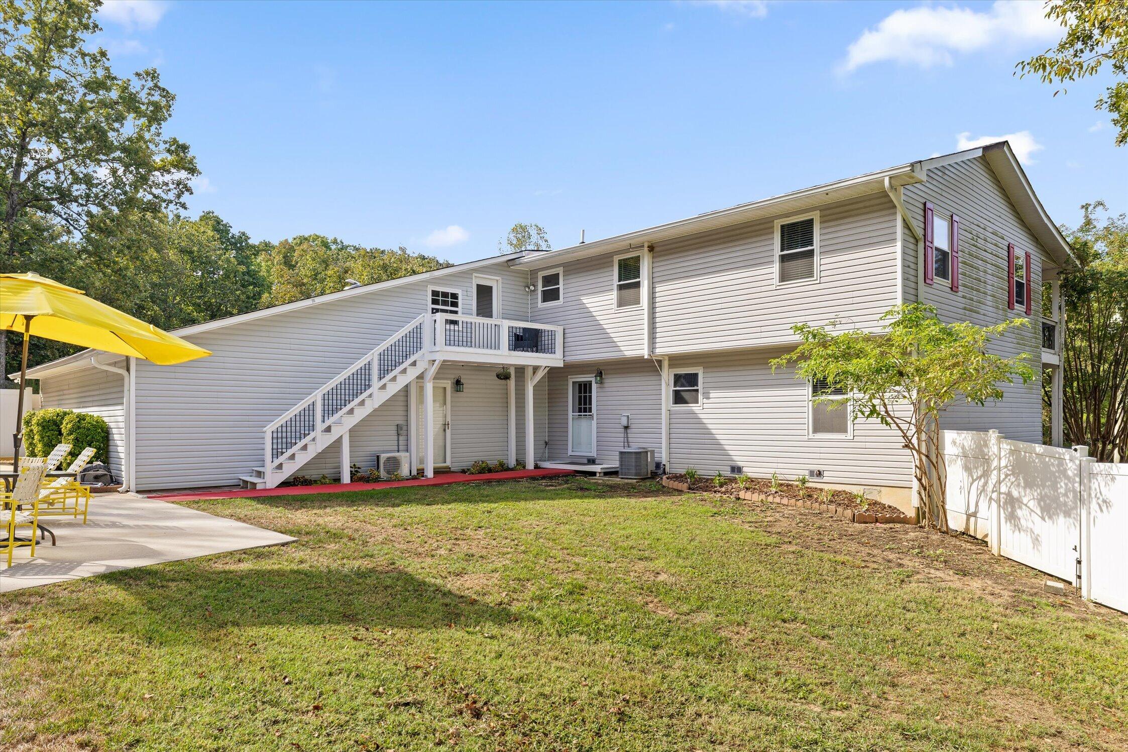 325 Battleview Drive