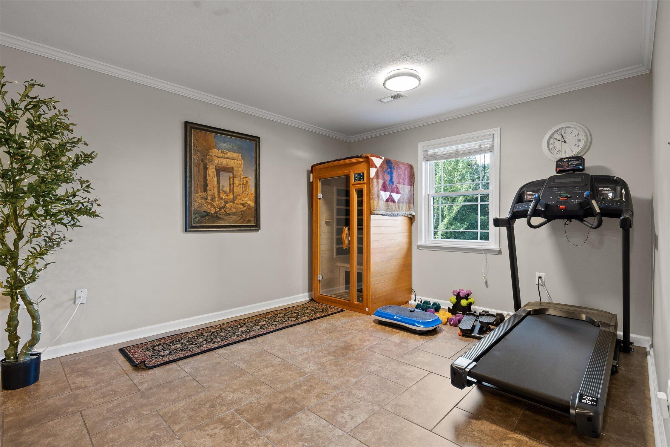 325 Battleview Drive