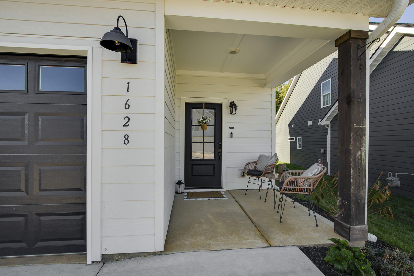 1628 Spring Berry Lane