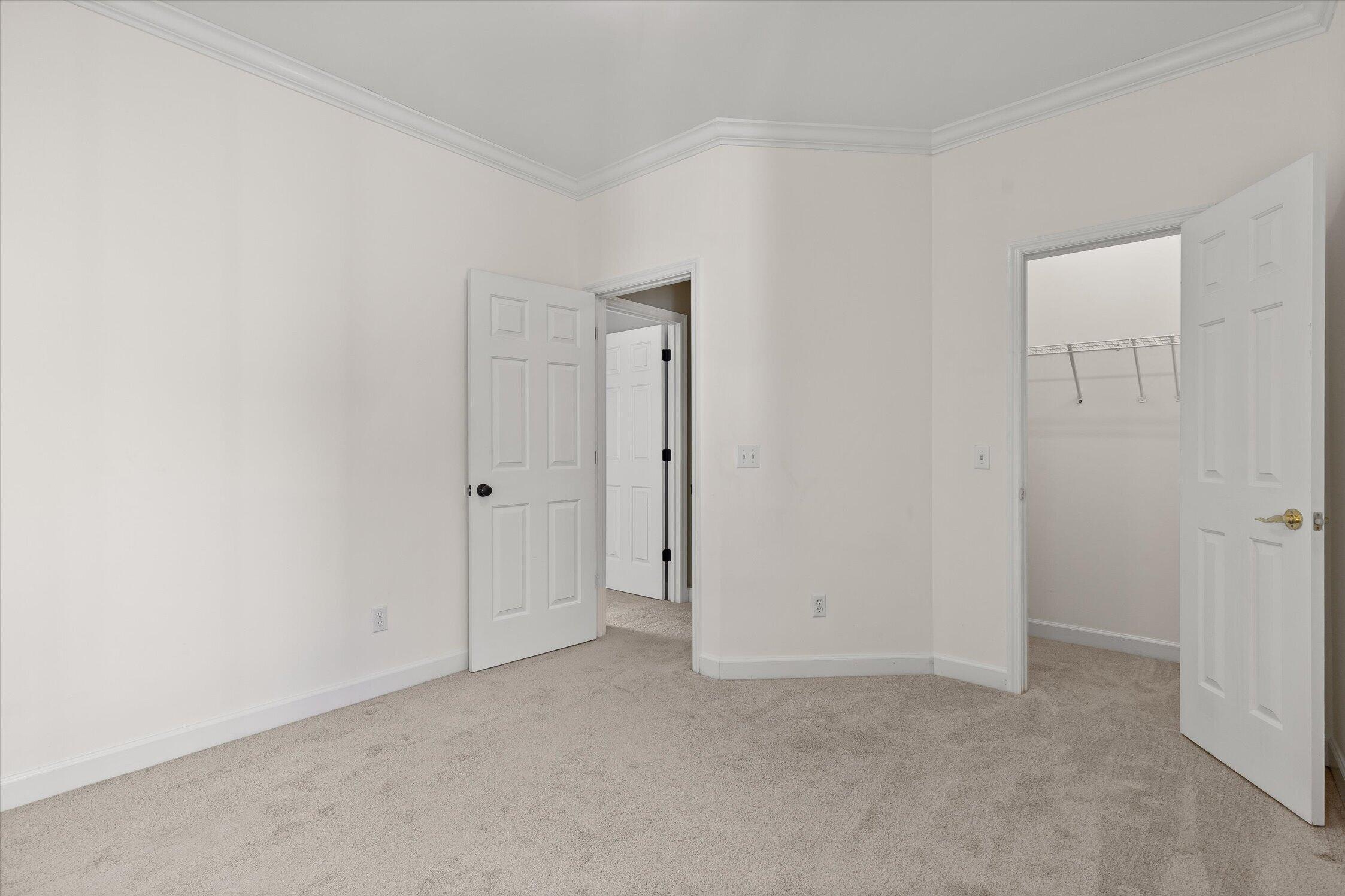6821 Chiswick Drive