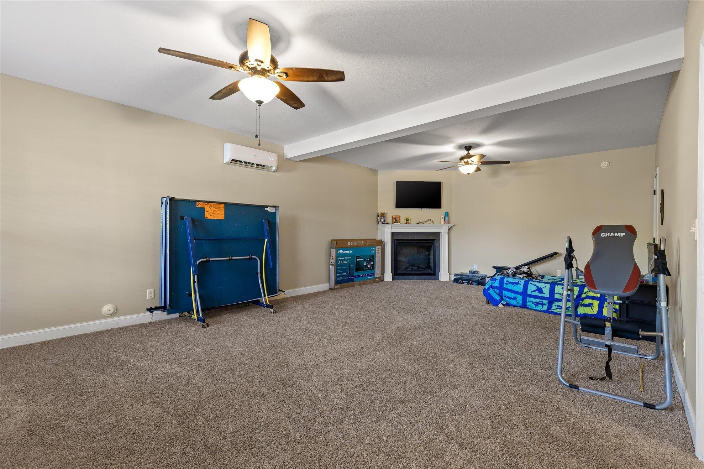 77 Donna Lee Drive