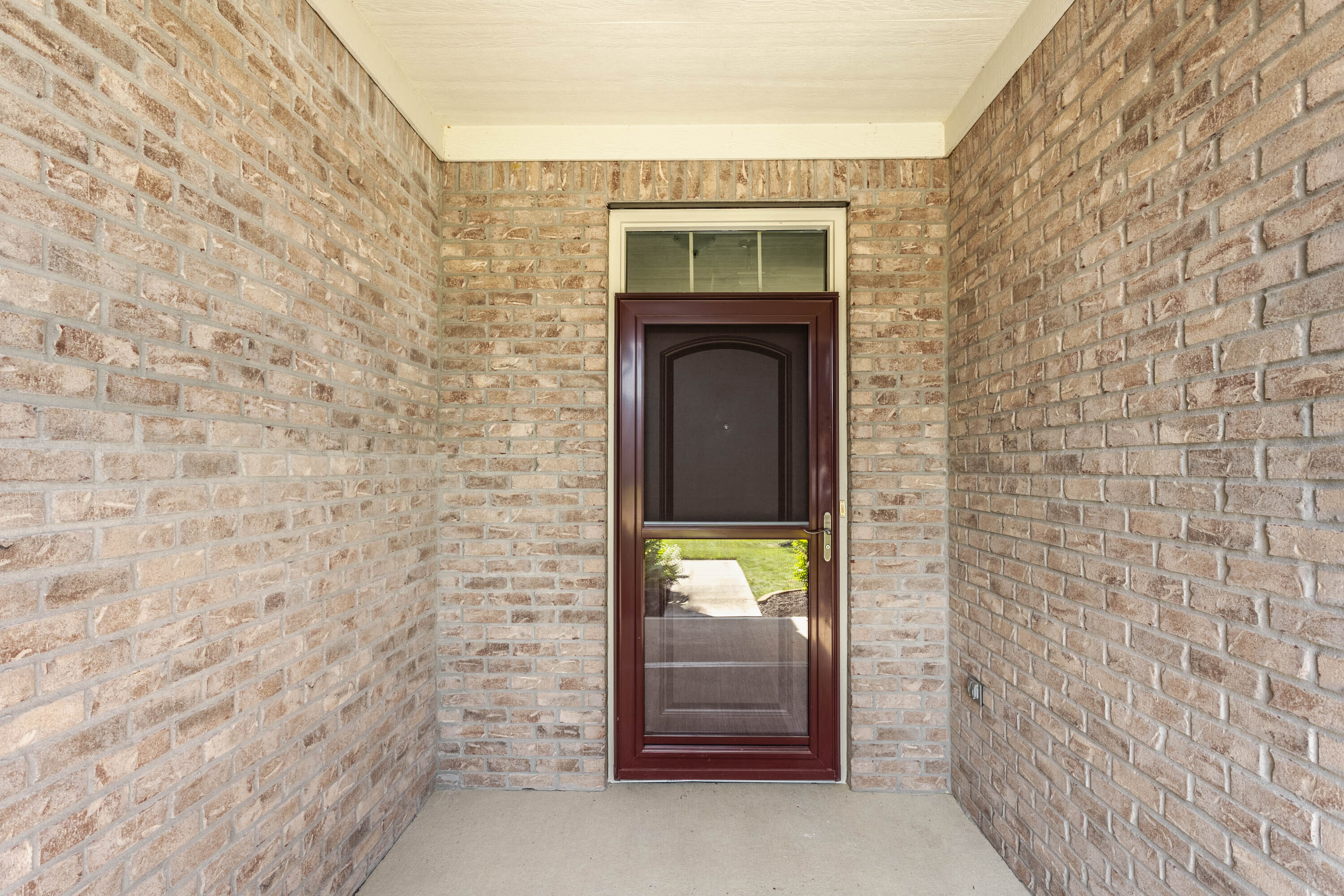 1392 Redstone Drive