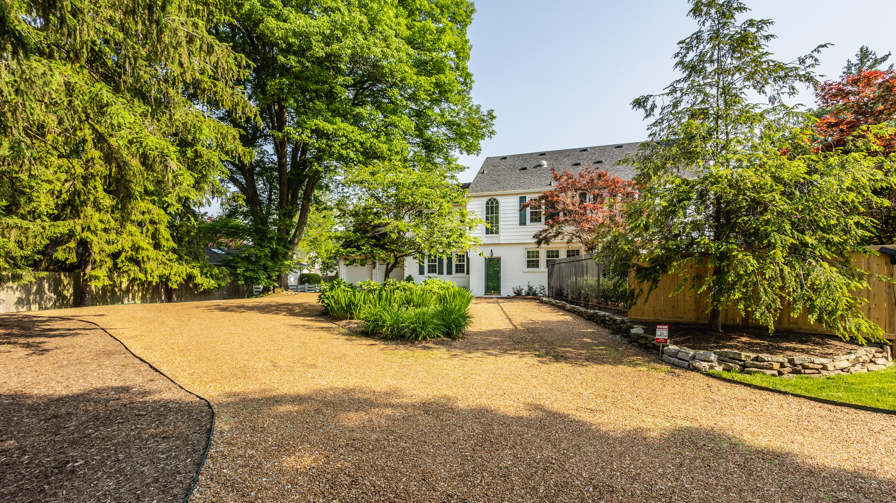 1201 Golden Hill Drive