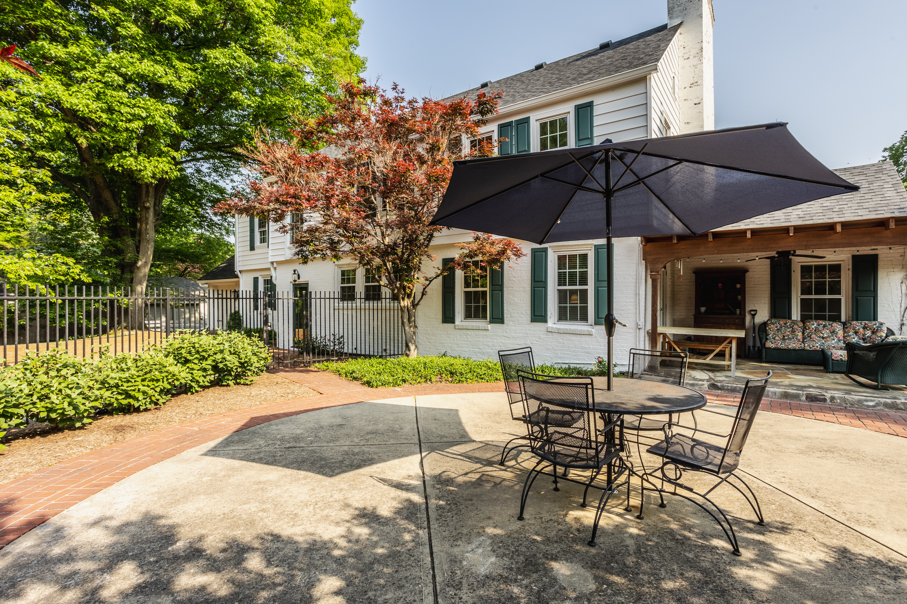 1201 Golden Hill Drive