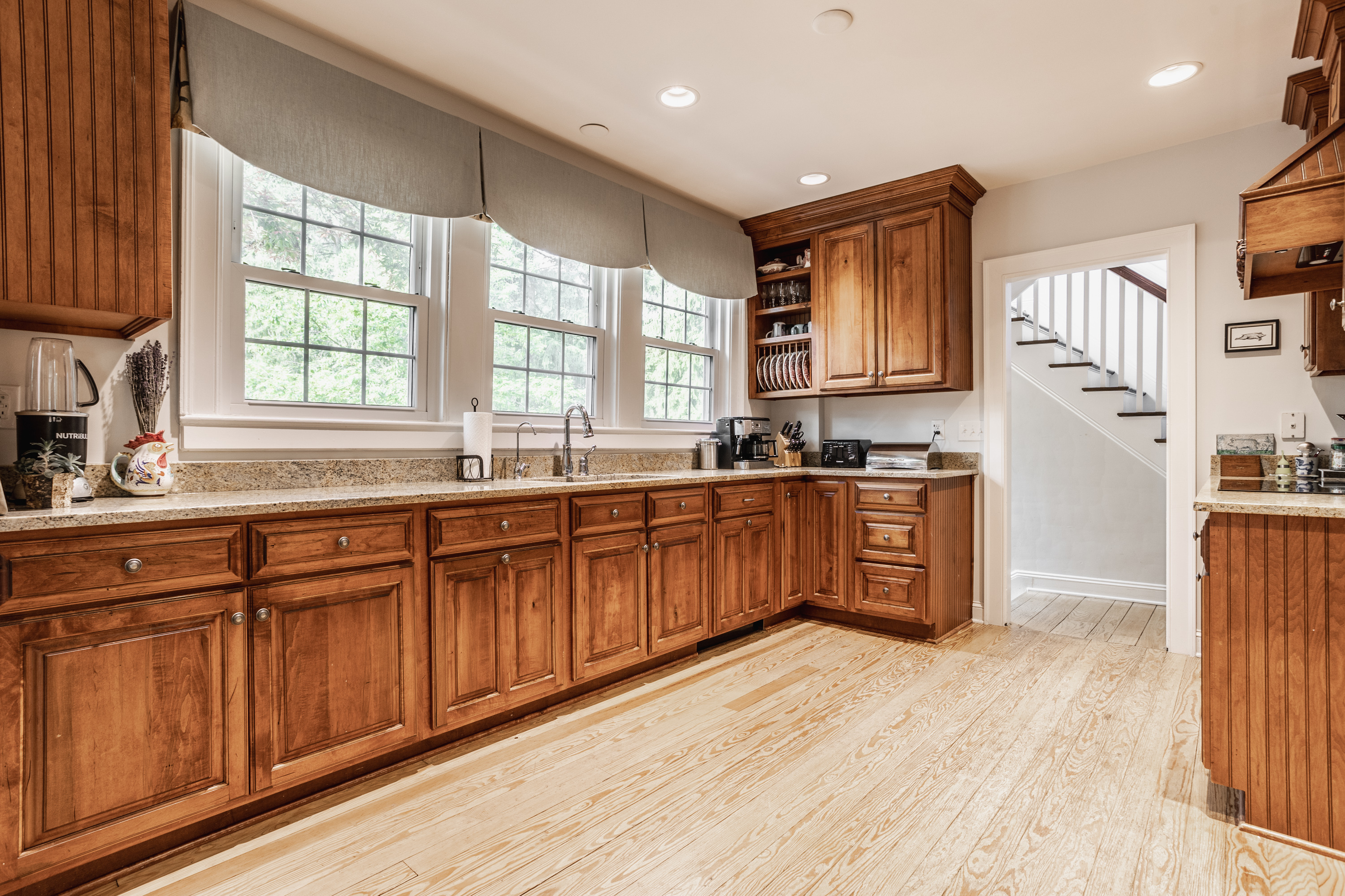 1201 Golden Hill Drive