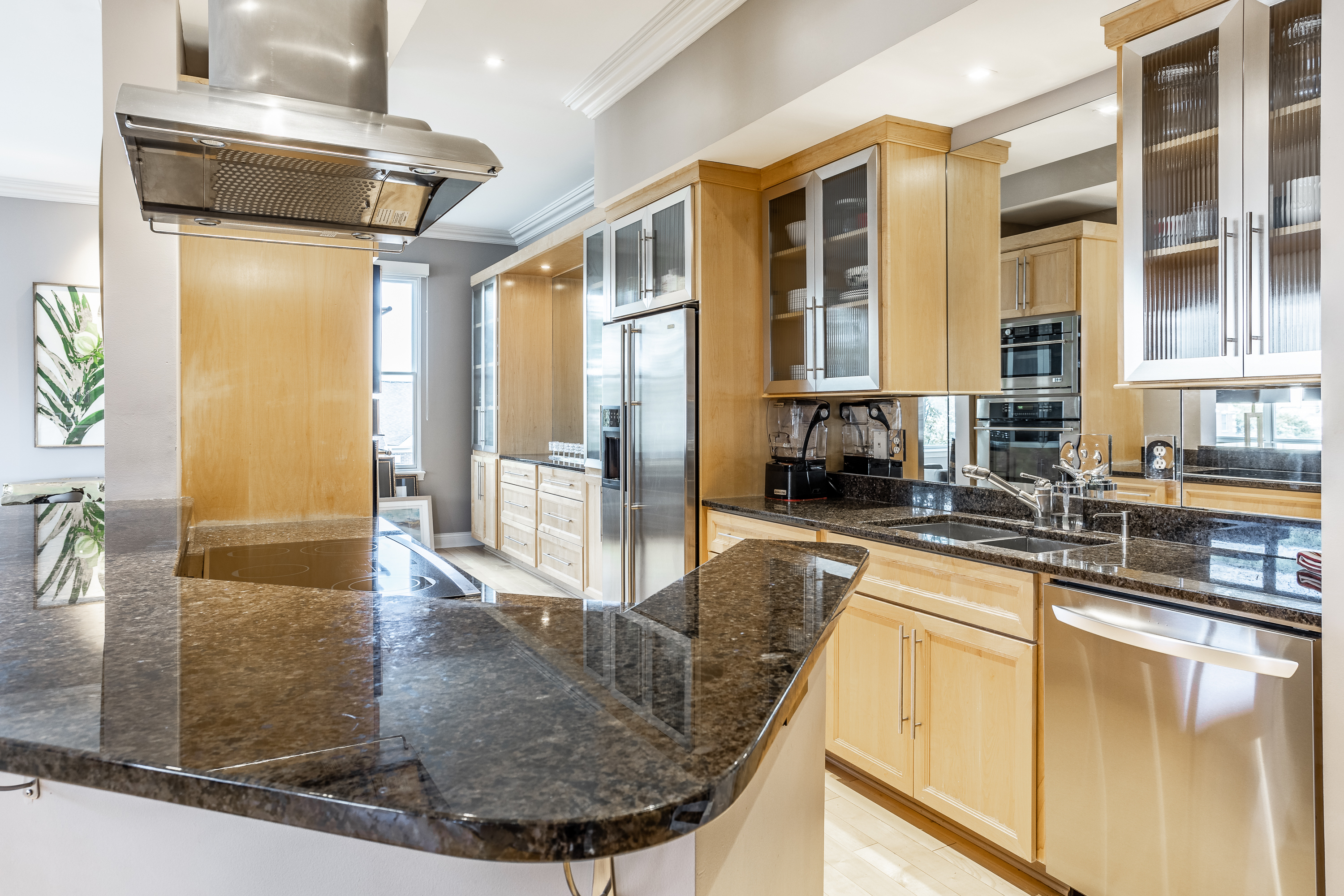 355 E Ohio Street Unit: STE 321