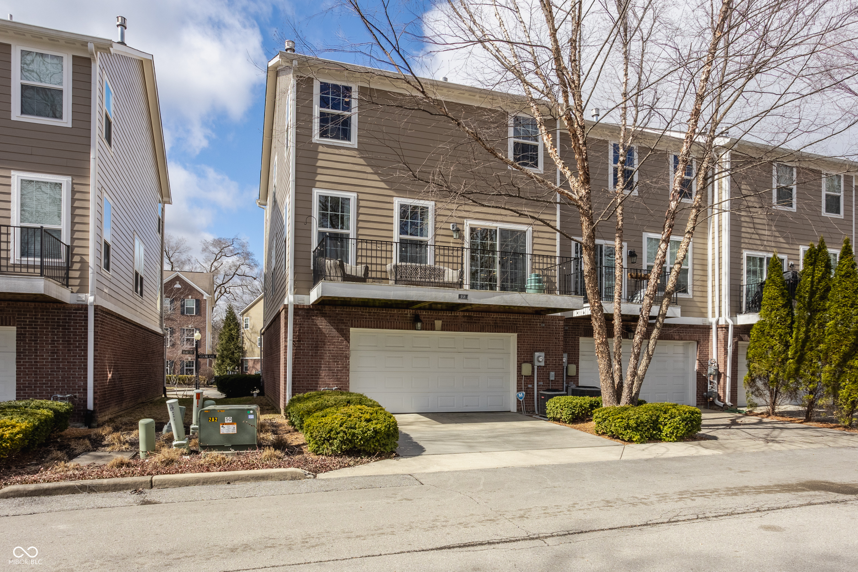 958 Rosalind Place