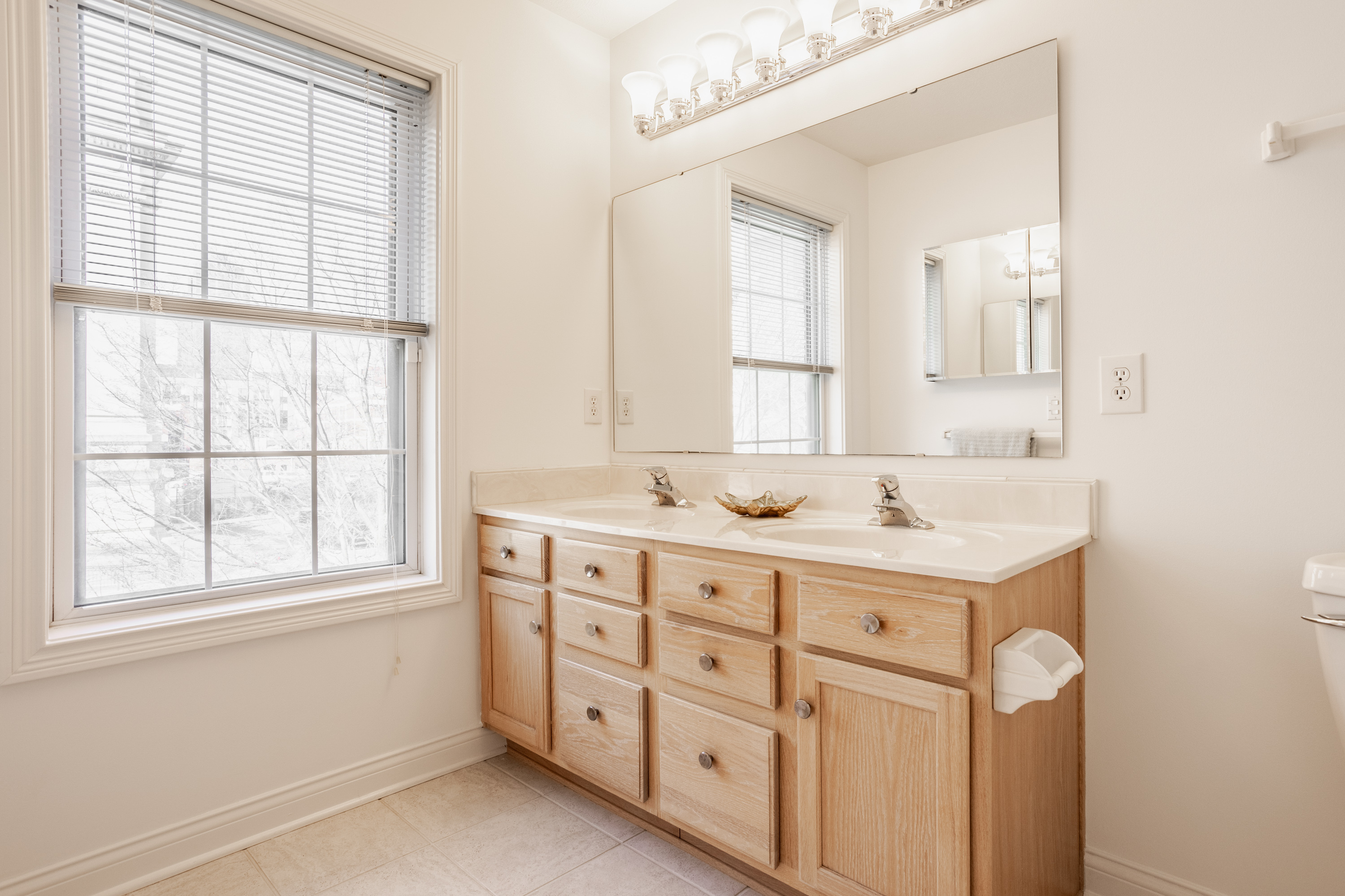 227 N Alabama Street