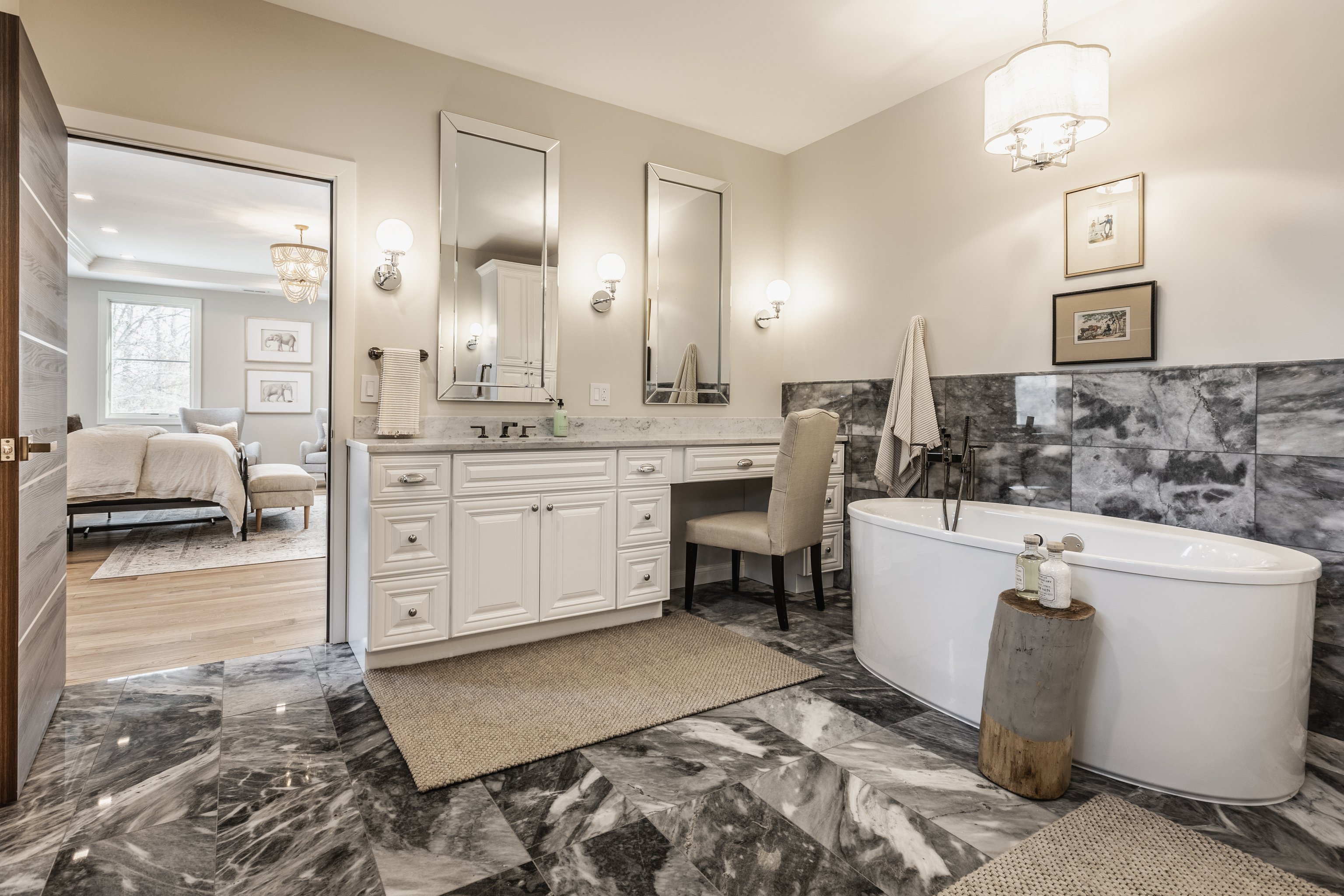 8002 N Meridian Street