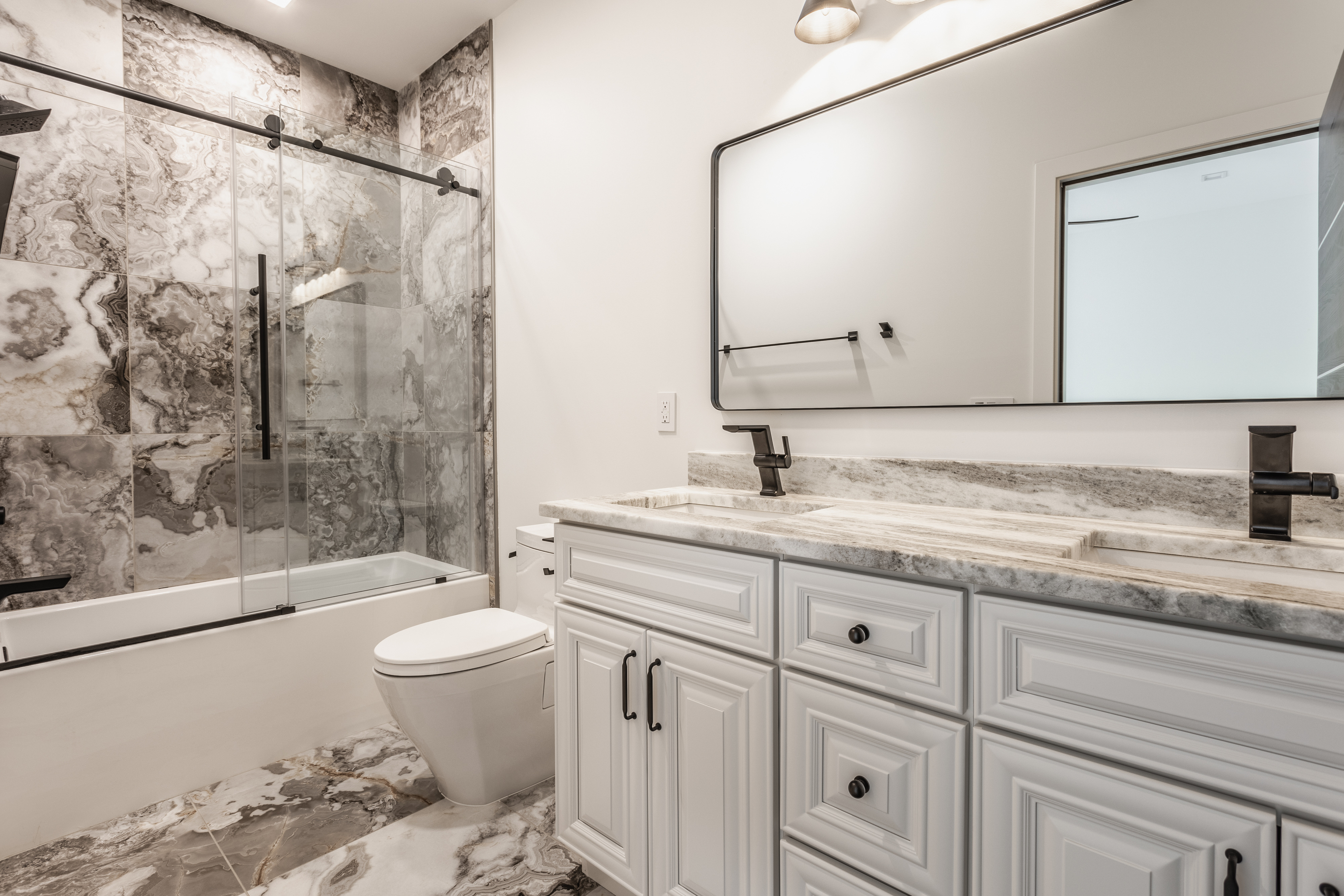 8002 N Meridian Street