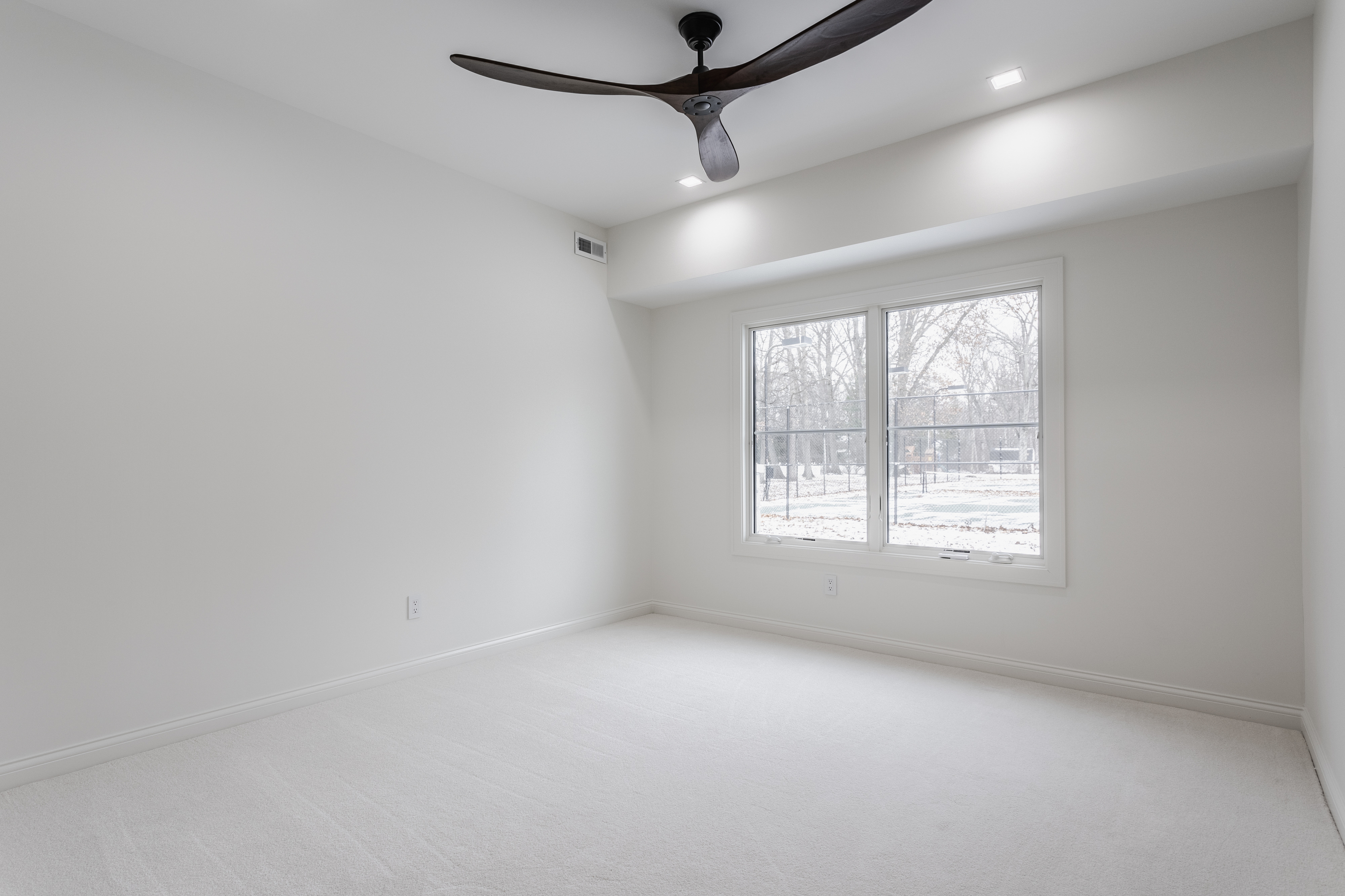 8002 N Meridian Street