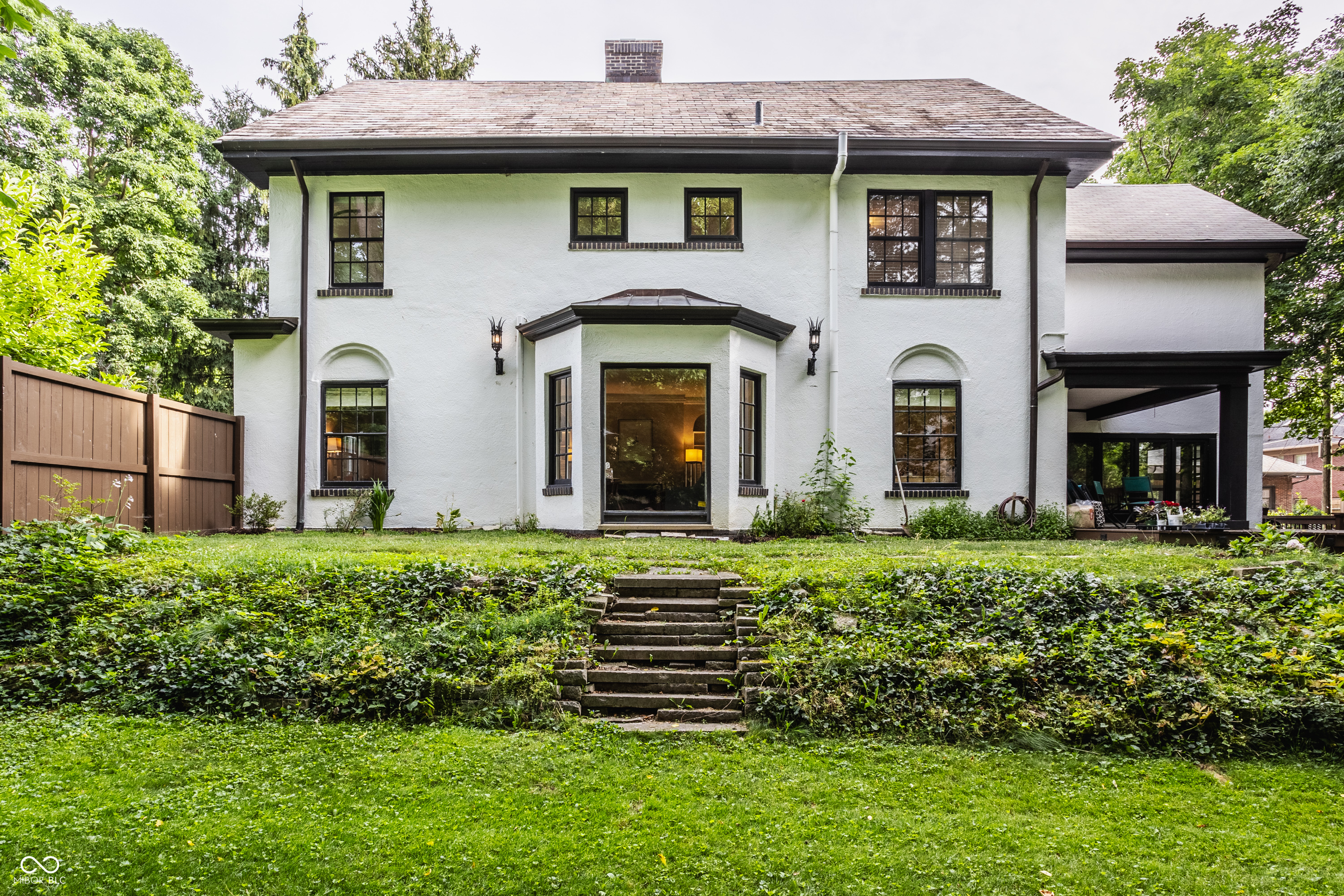 4411 N Illinois Street