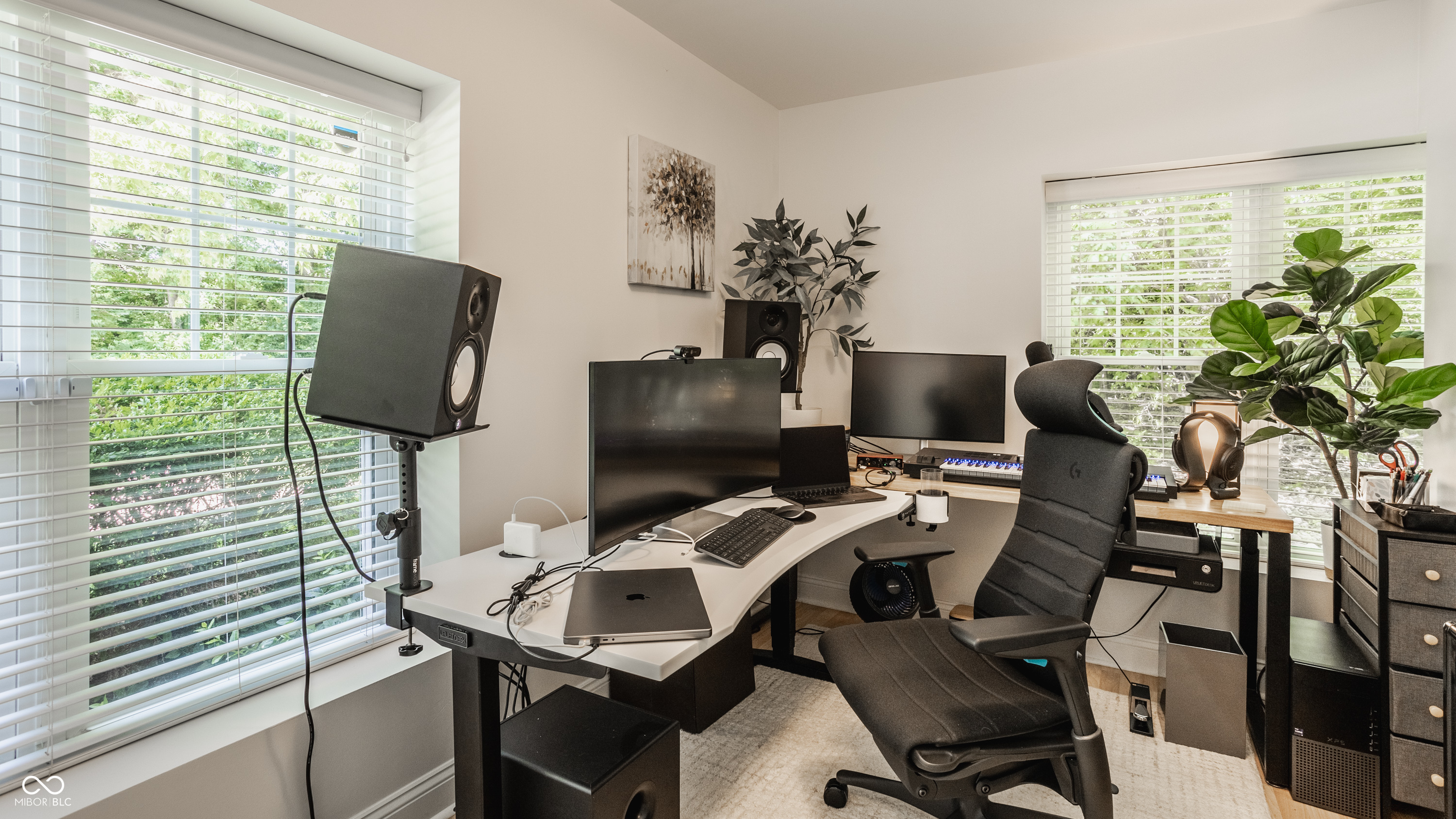 6635 Ferguson Street