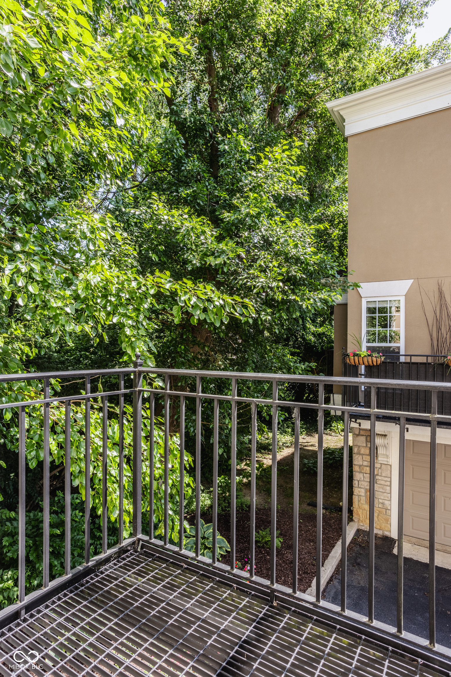 6635 Ferguson Street