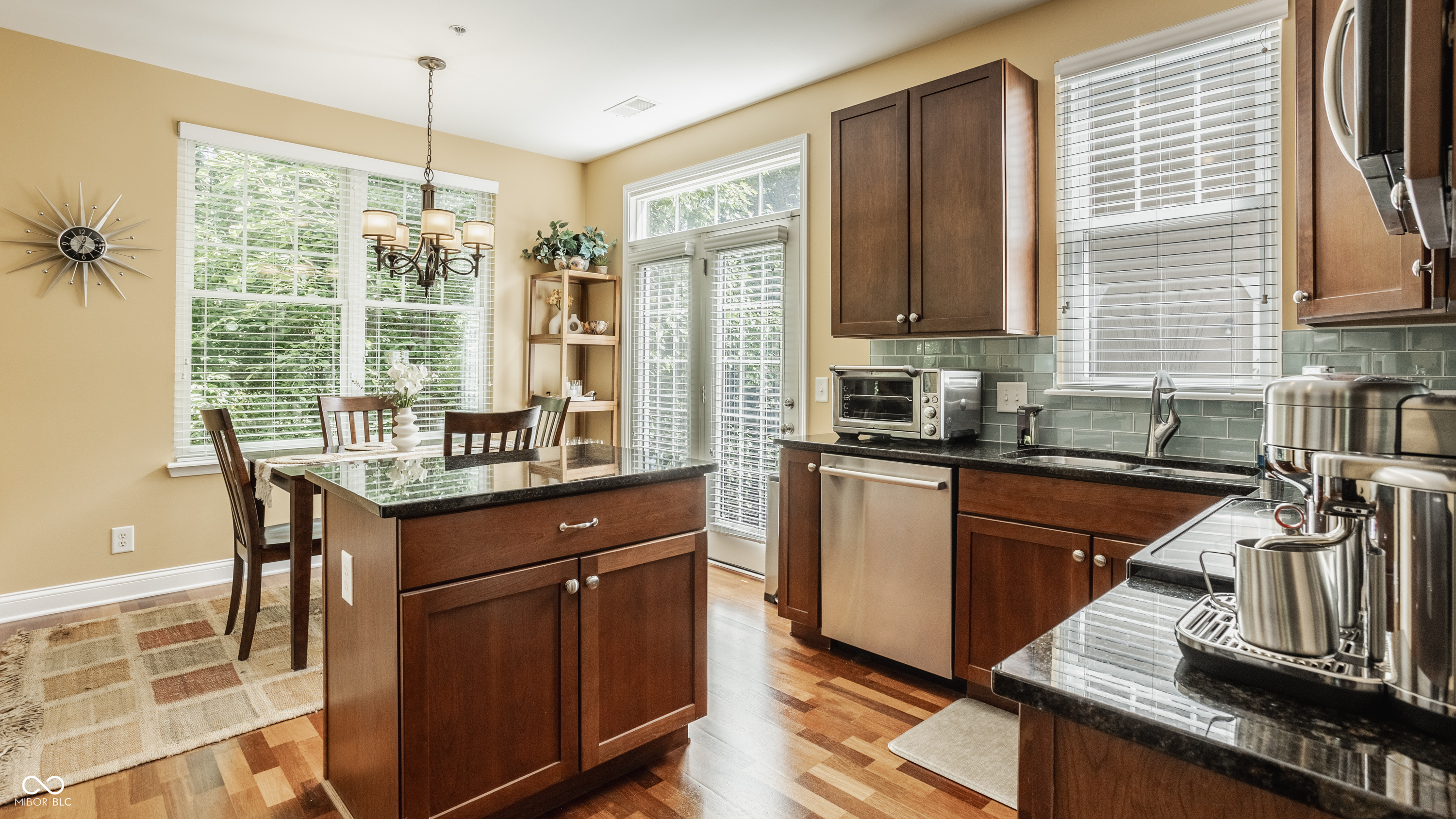 6635 Ferguson Street