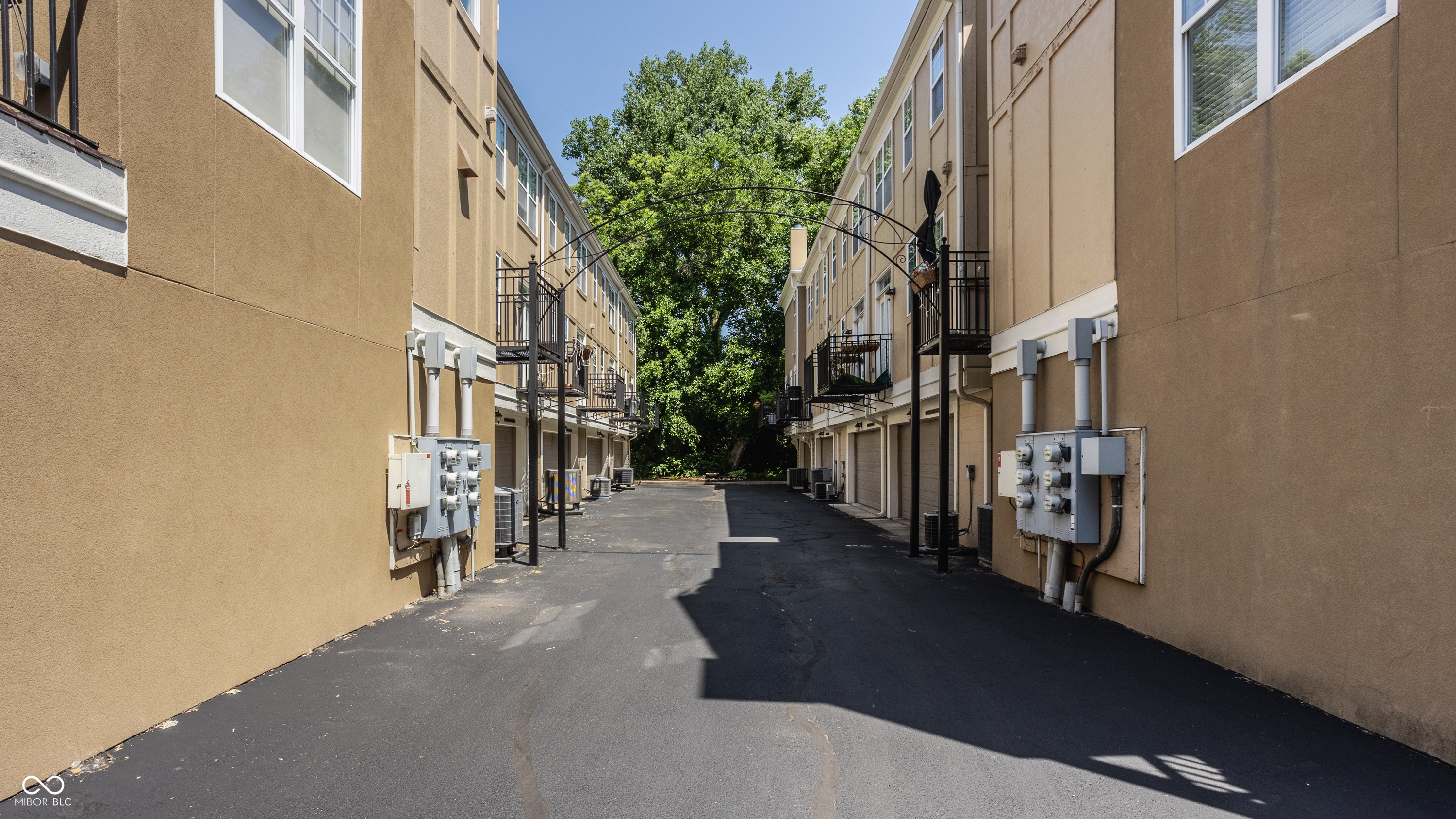 6635 Ferguson Street