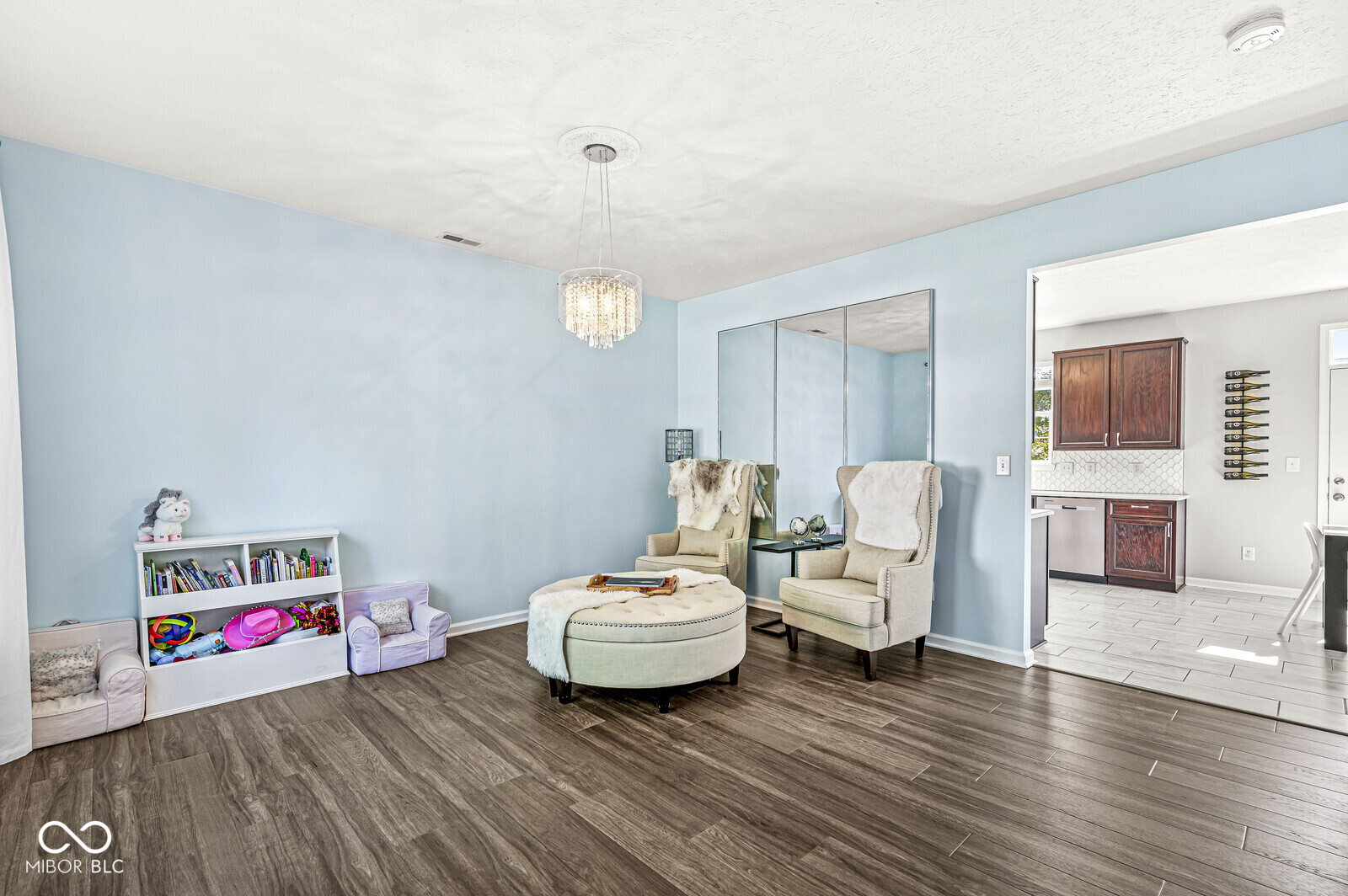 11157 Litchfield Place