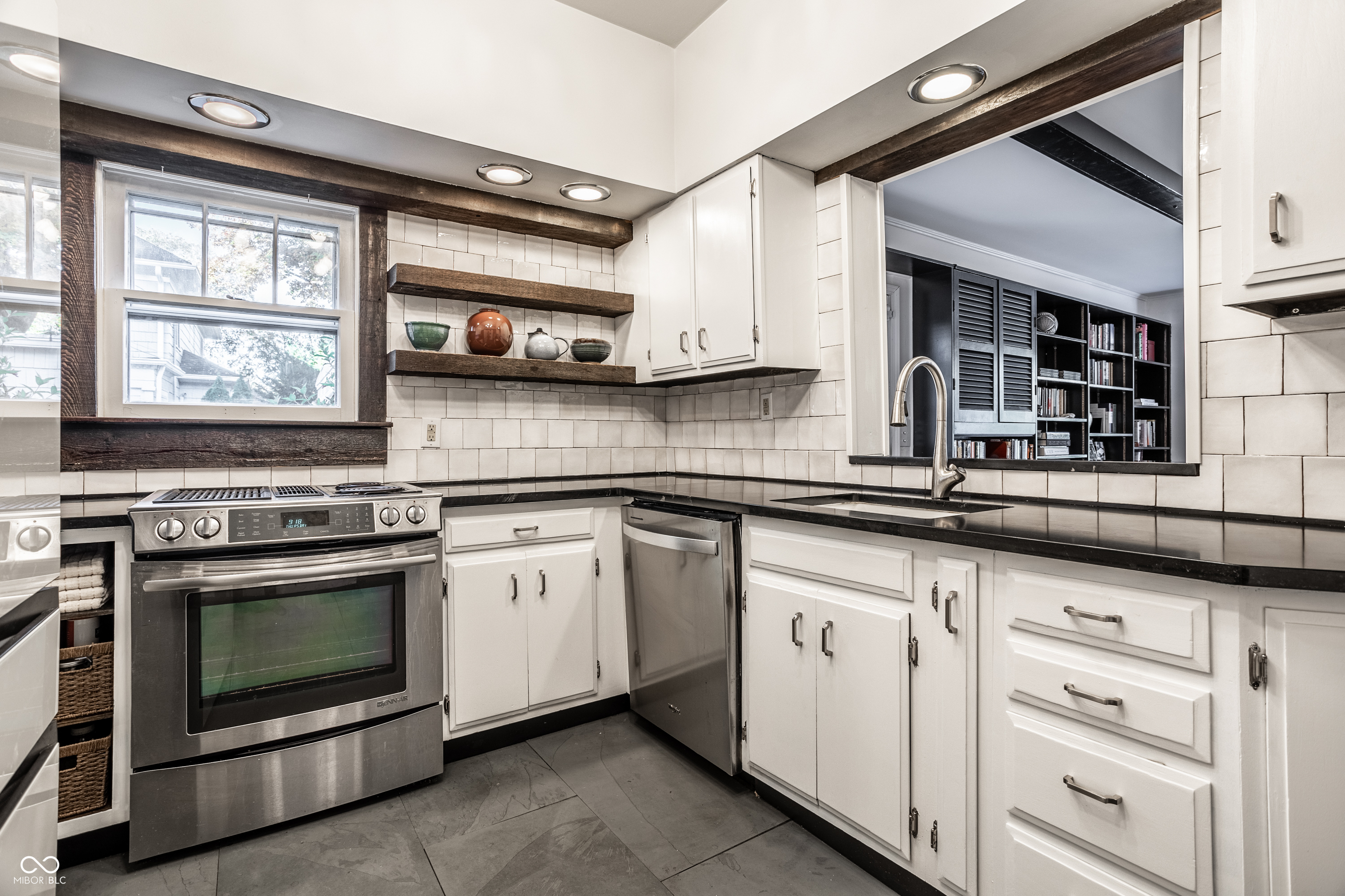 226 E 45th Street