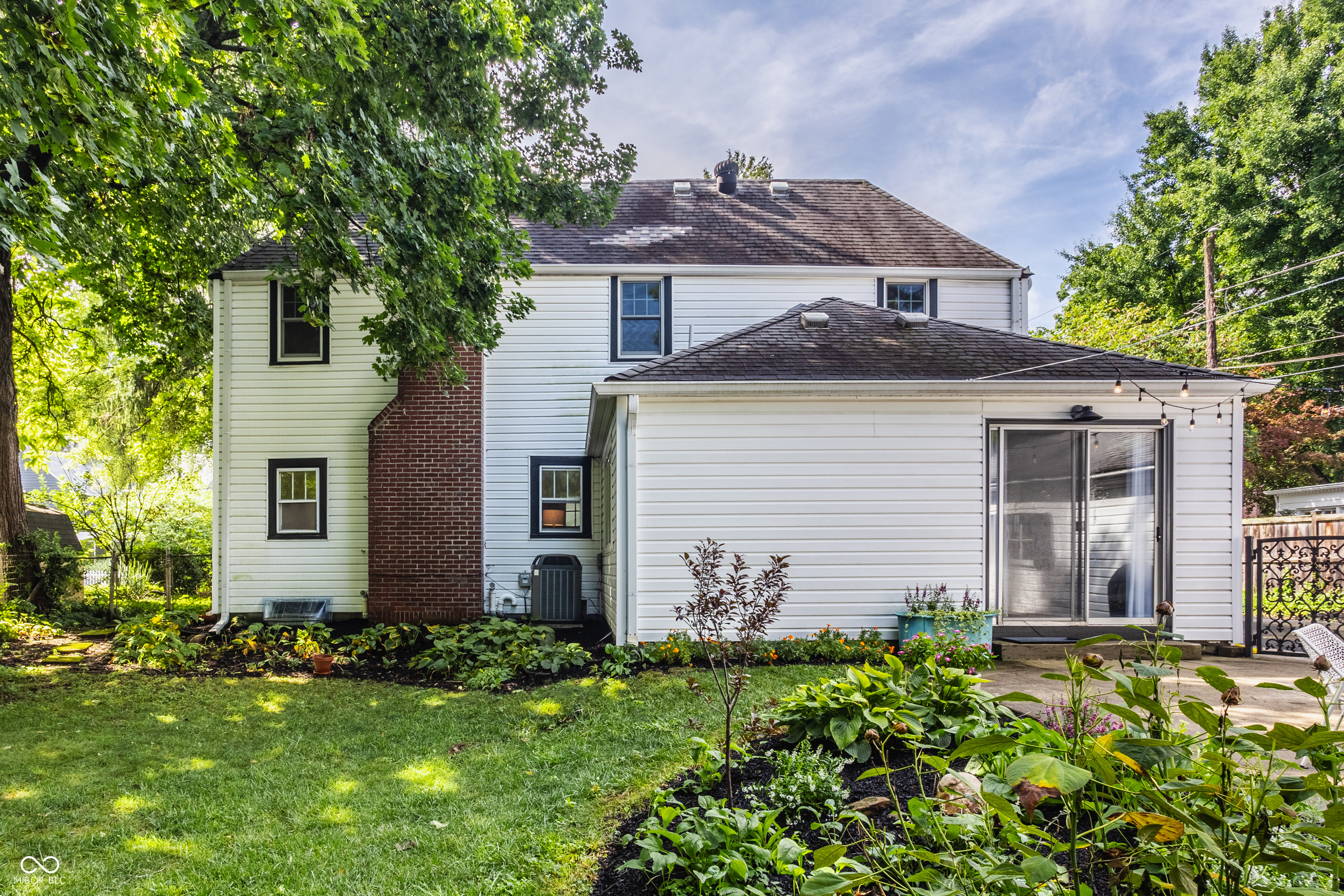 226 E 45th Street