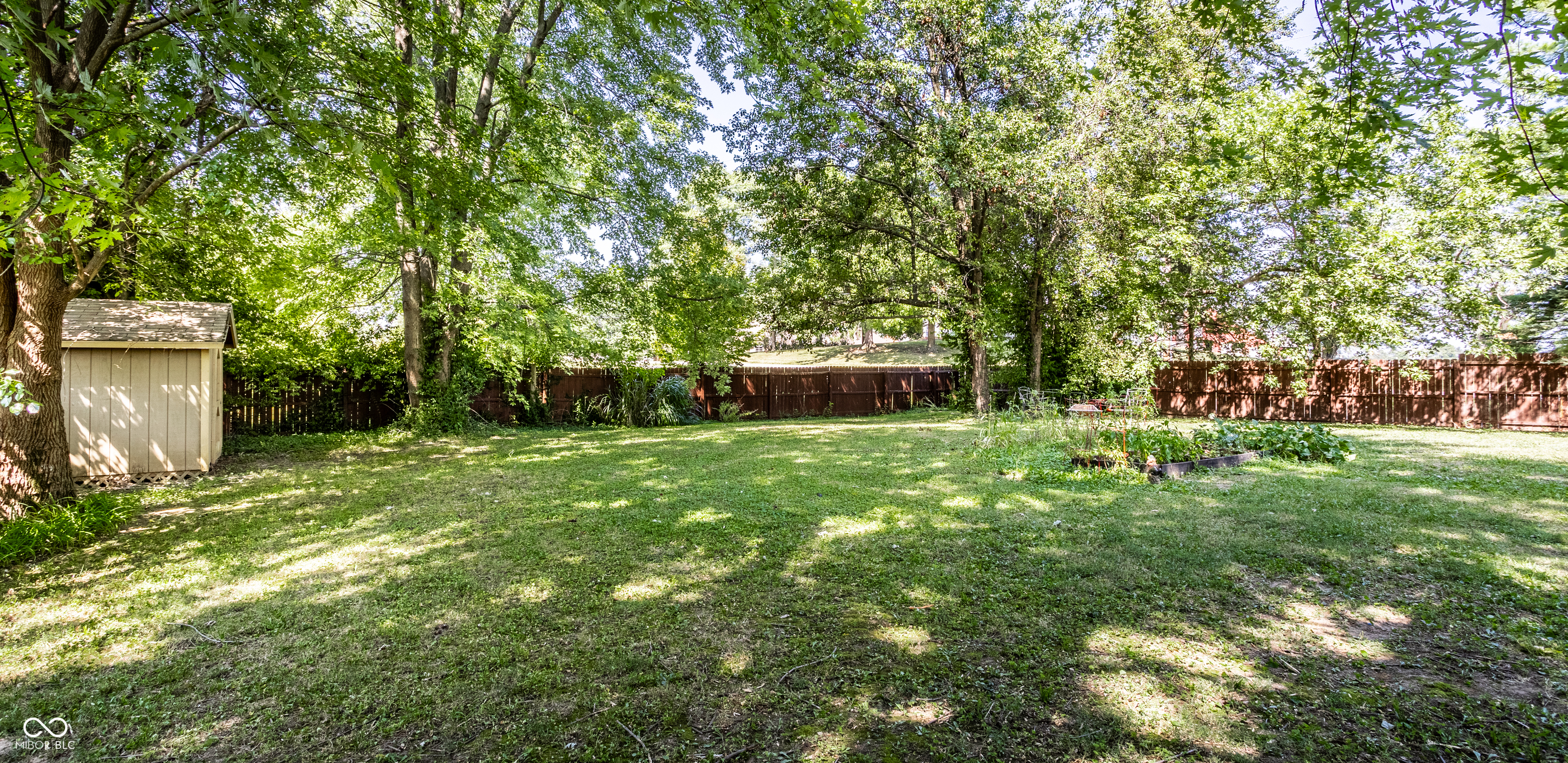 1490 Hillside Drive