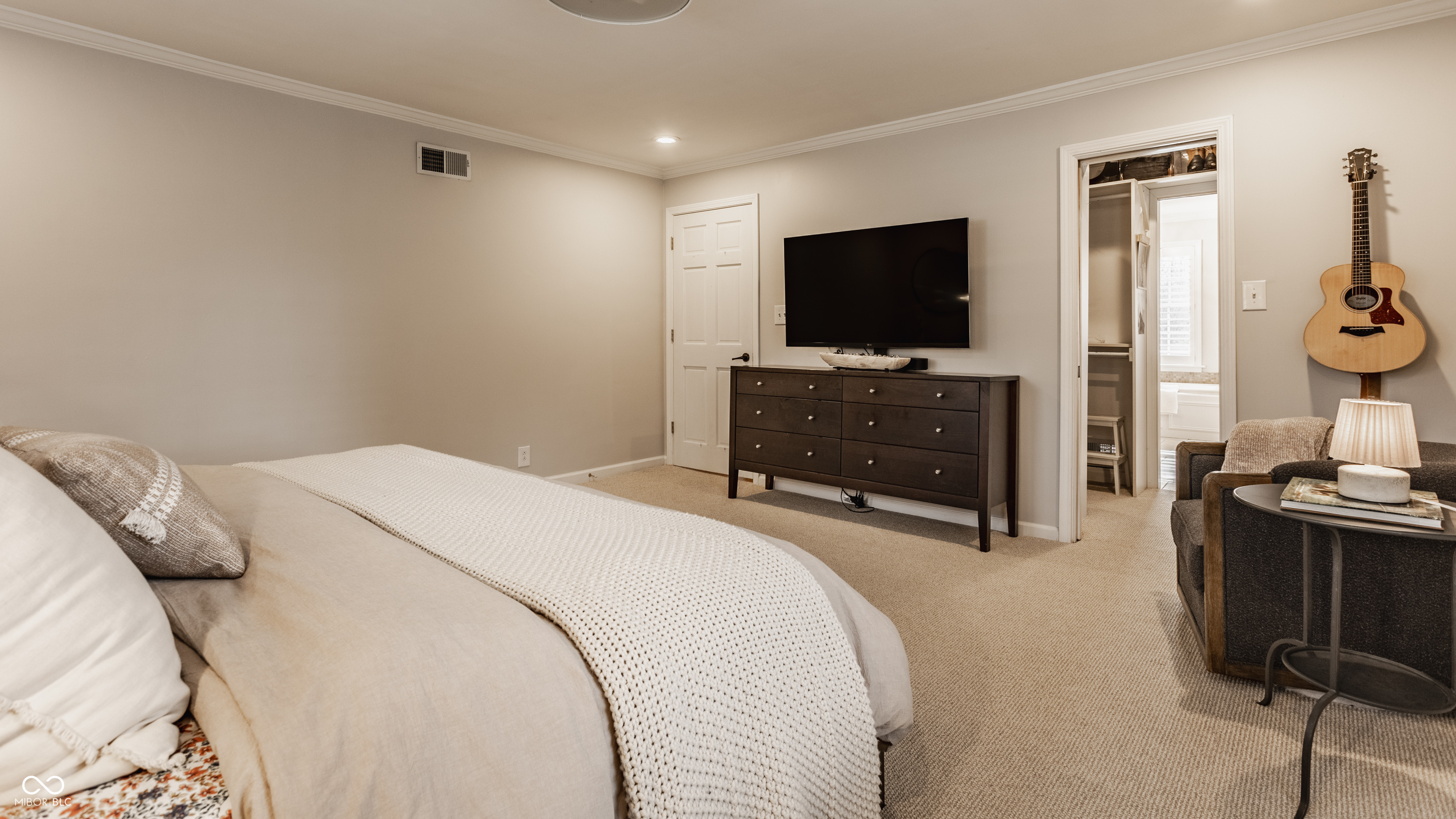 1303 Meadowbrook Drive