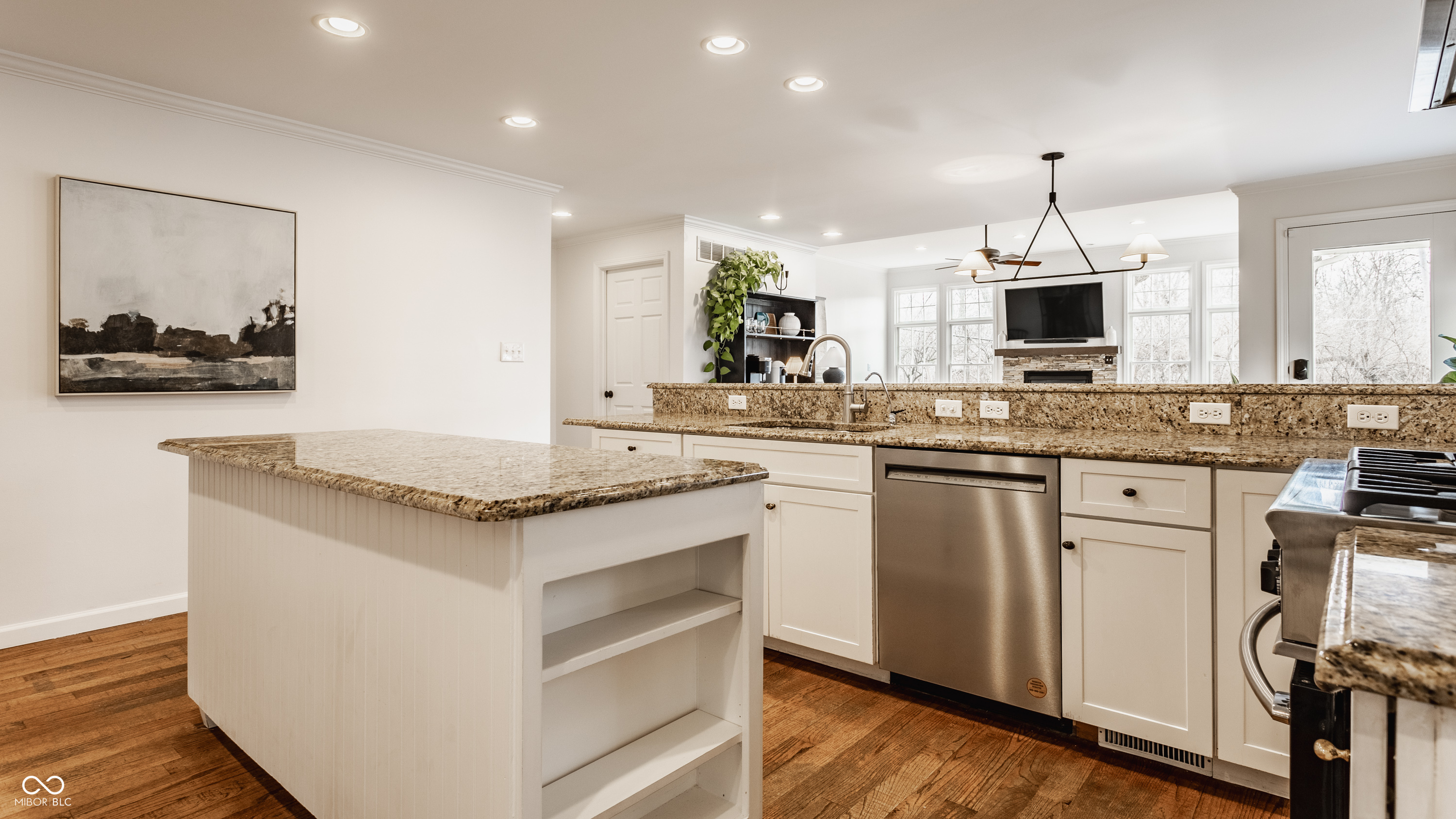 1303 Meadowbrook Drive