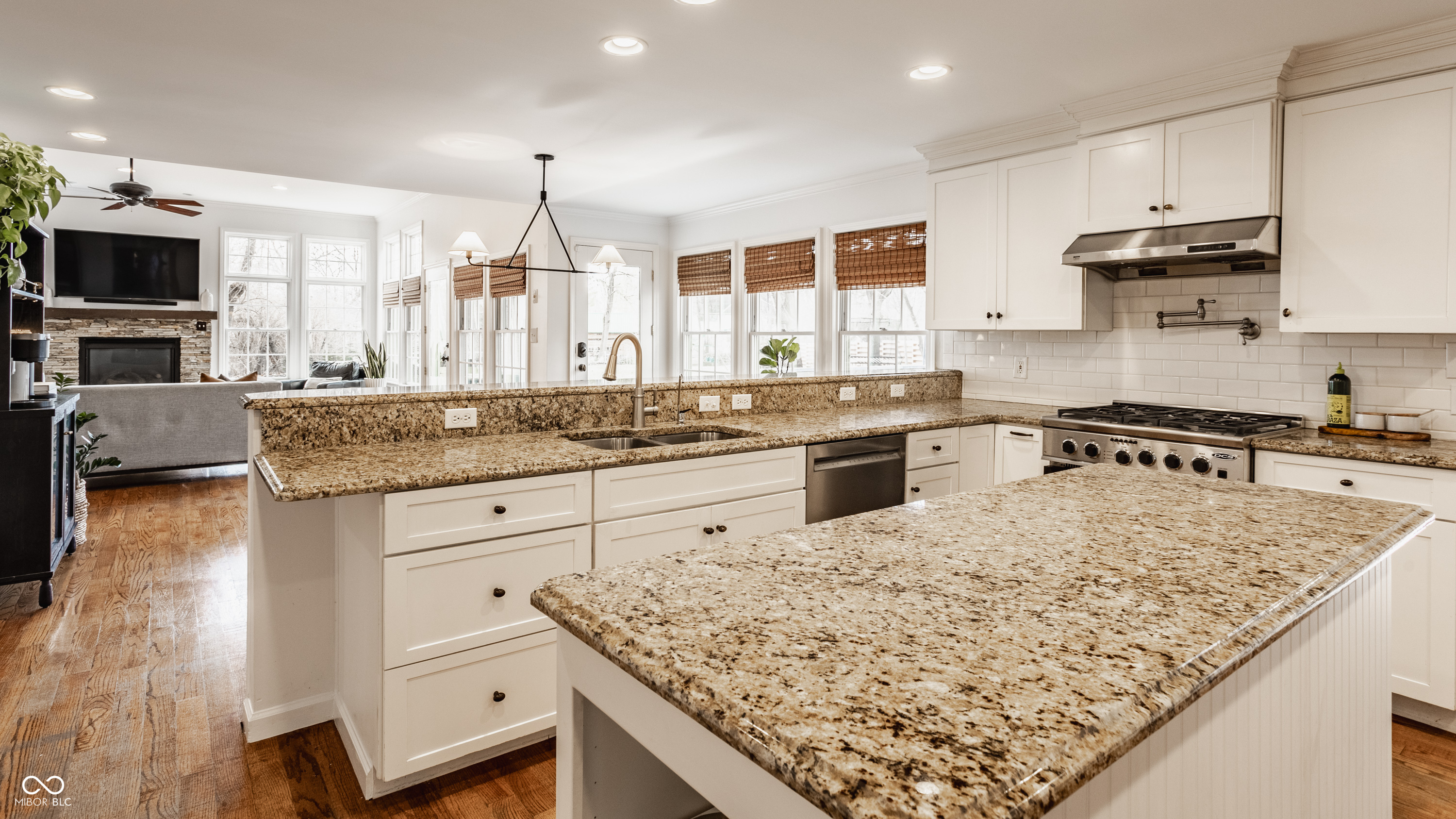 1303 Meadowbrook Drive