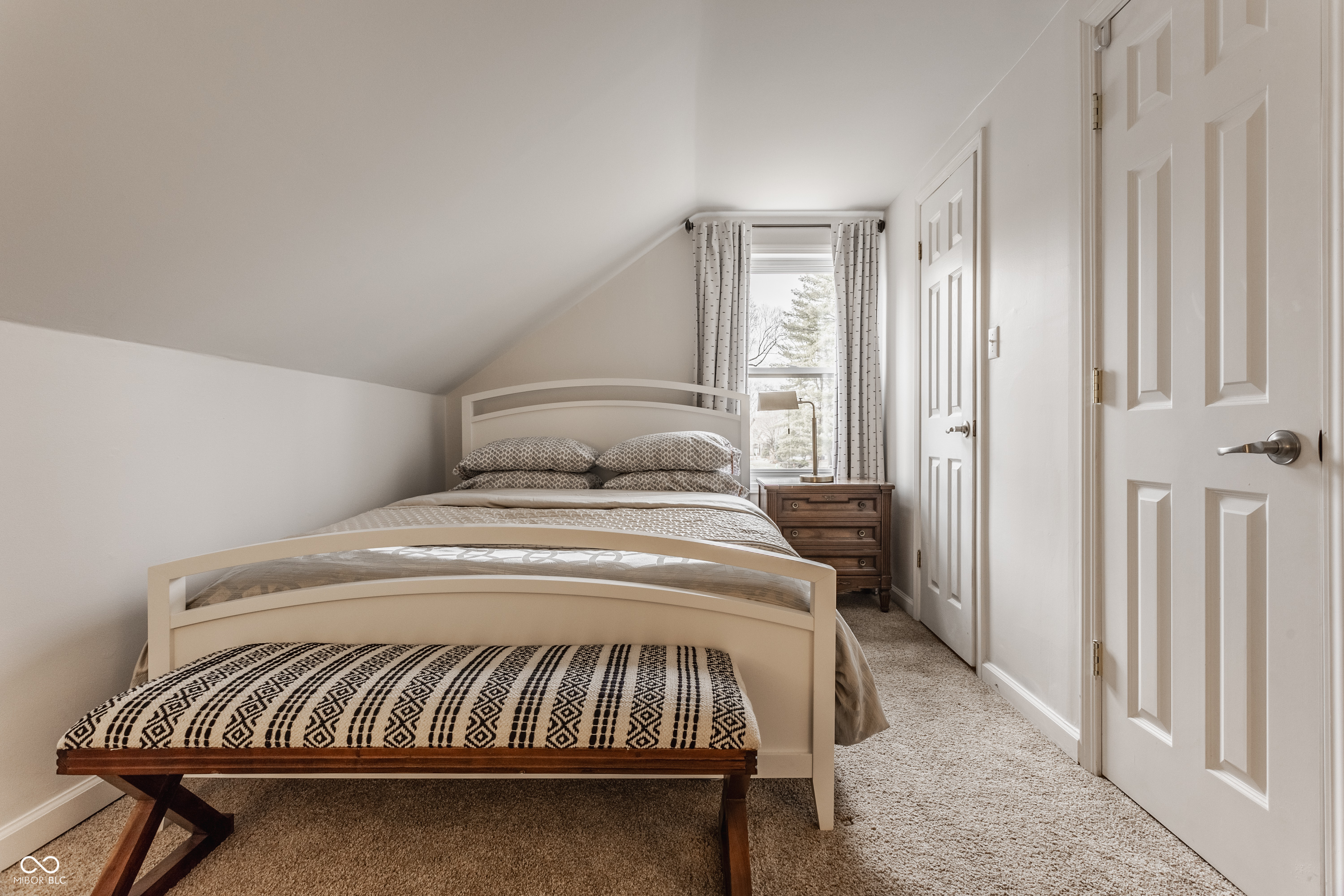 1303 Meadowbrook Drive